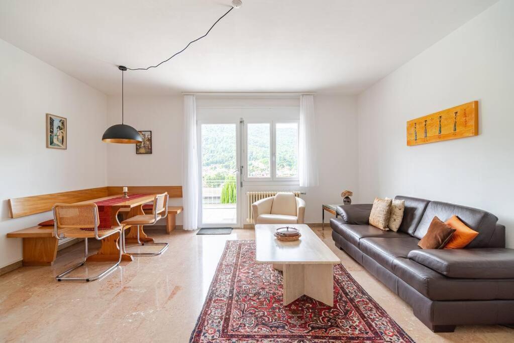 Casa privata con Piscina a 150m dal Lago