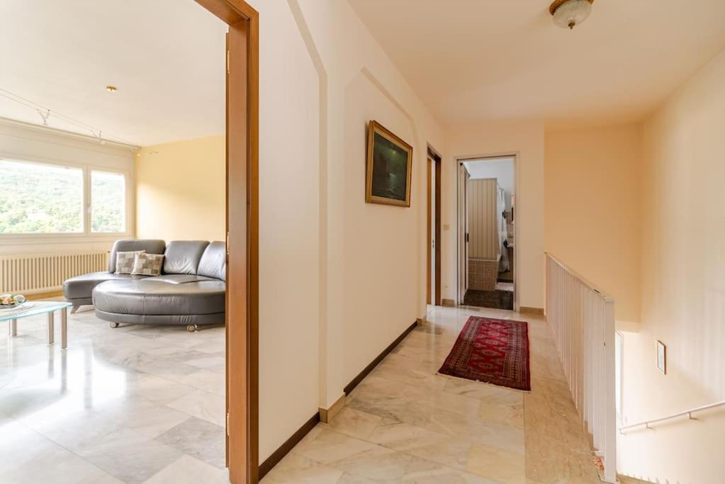 Casa privata con Piscina a 150m dal Lago