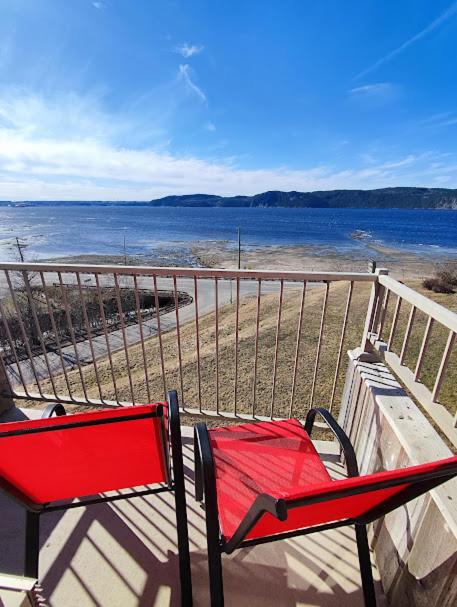 BATTURES Hotel Fjord Saguenay