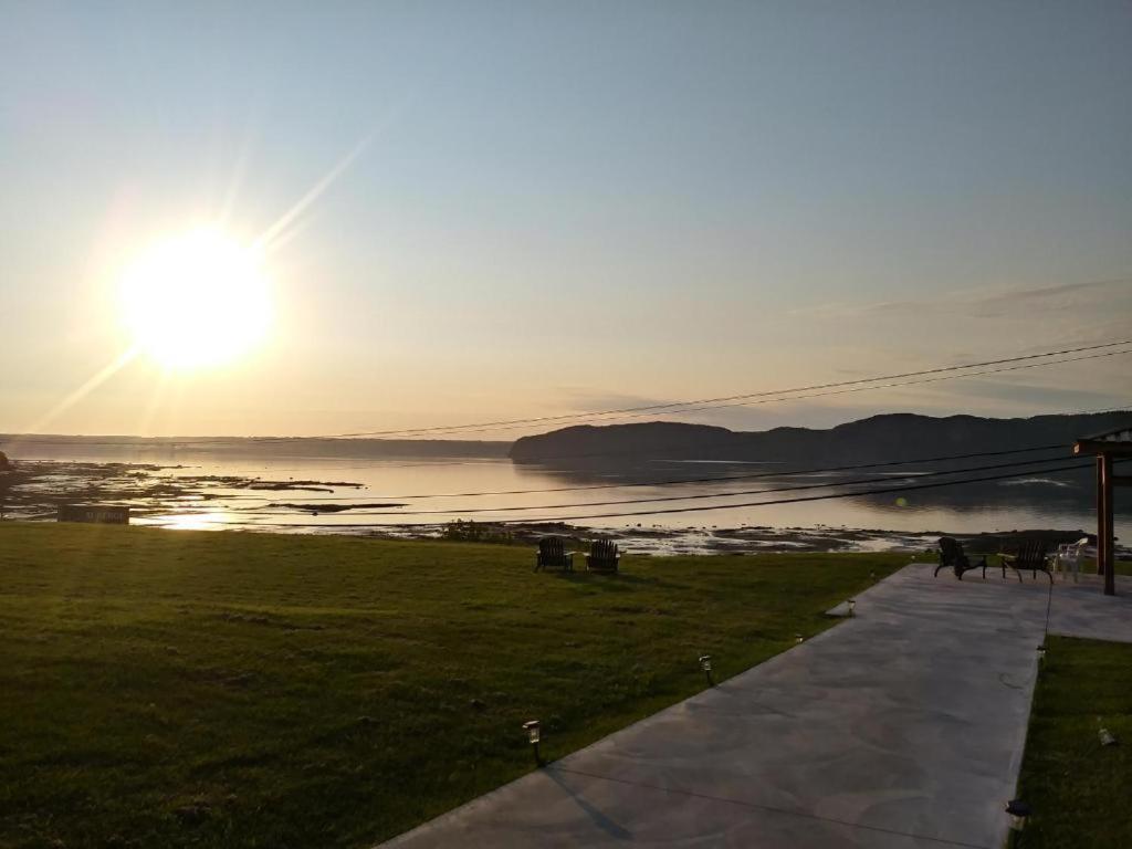 BATTURES Hotel Fjord Saguenay