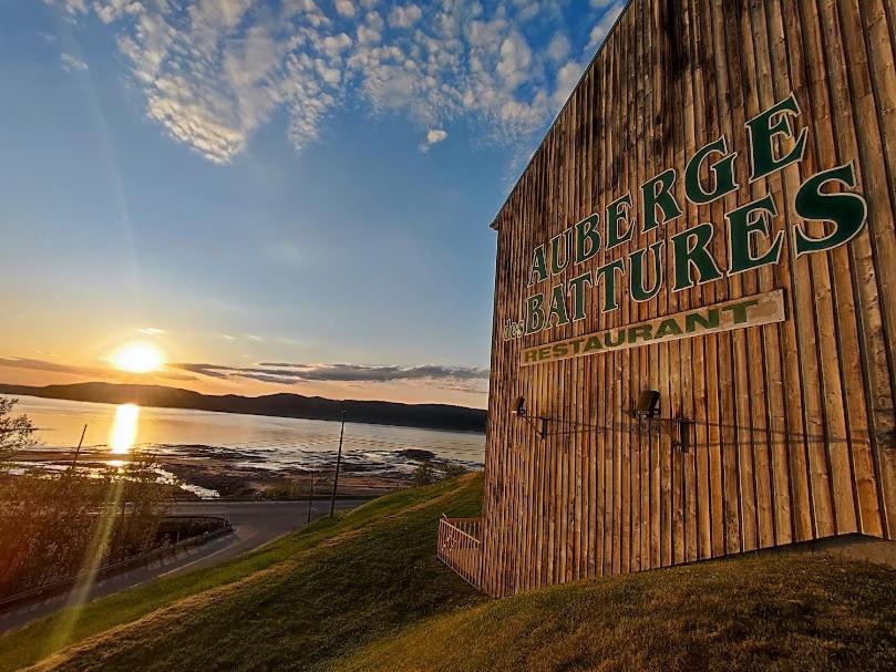 BATTURES Hotel Fjord Saguenay