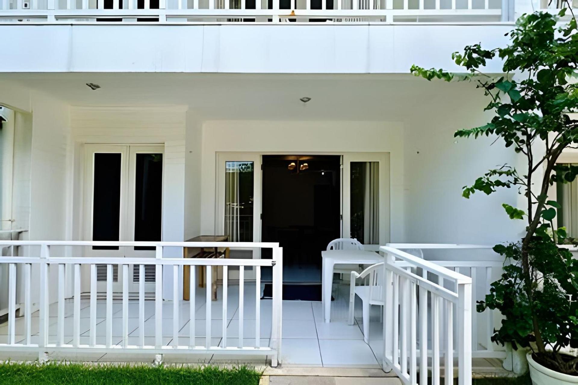 Bouganville Apartments