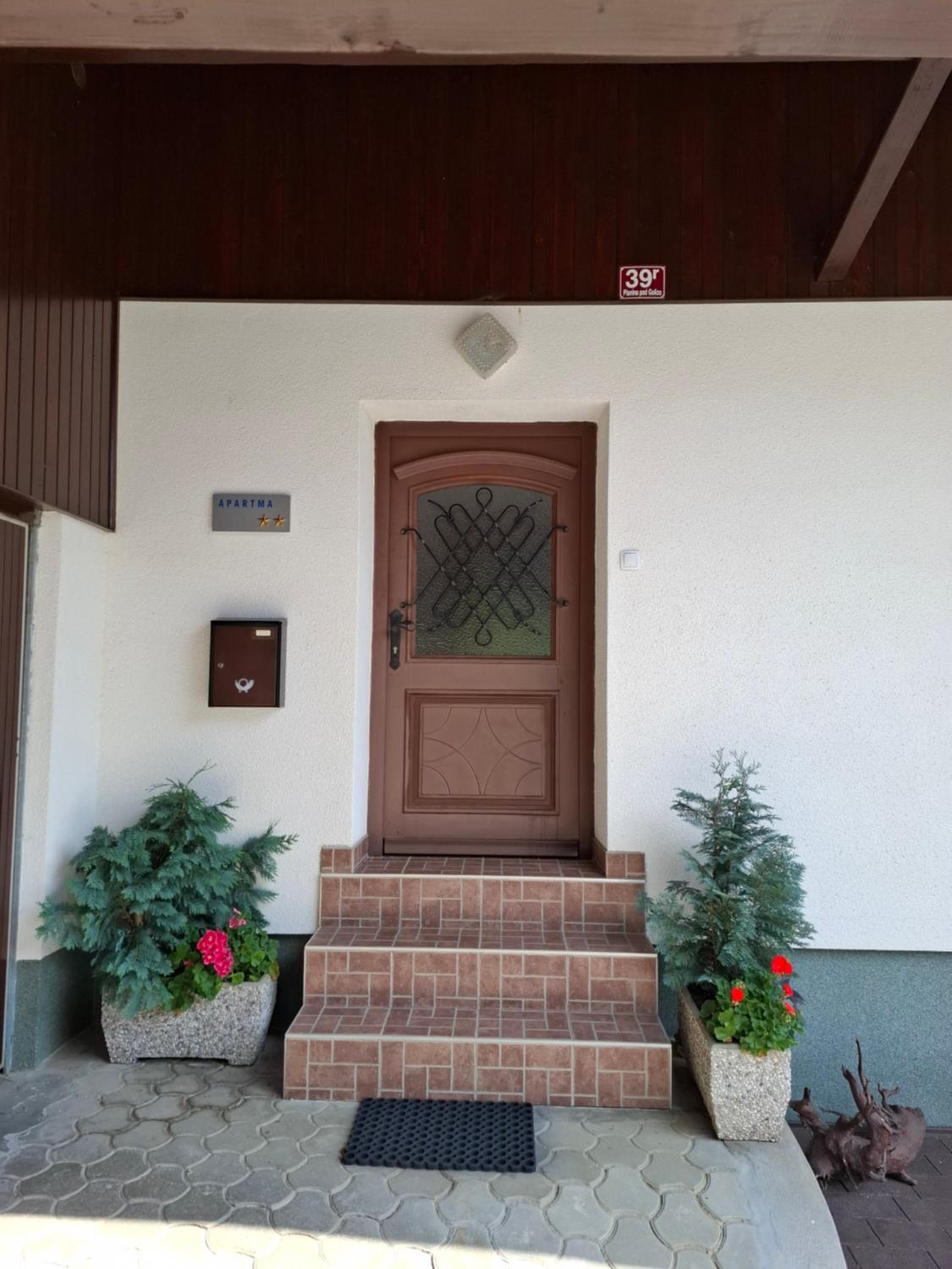 Apartma ČVRSTA TROJKA