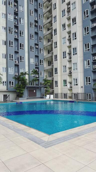 Bohemian Moderns Style Living- Free Pool- Pet Friendly