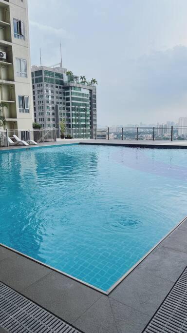 Bohemian Moderns Style Living- Free Pool- Pet Friendly