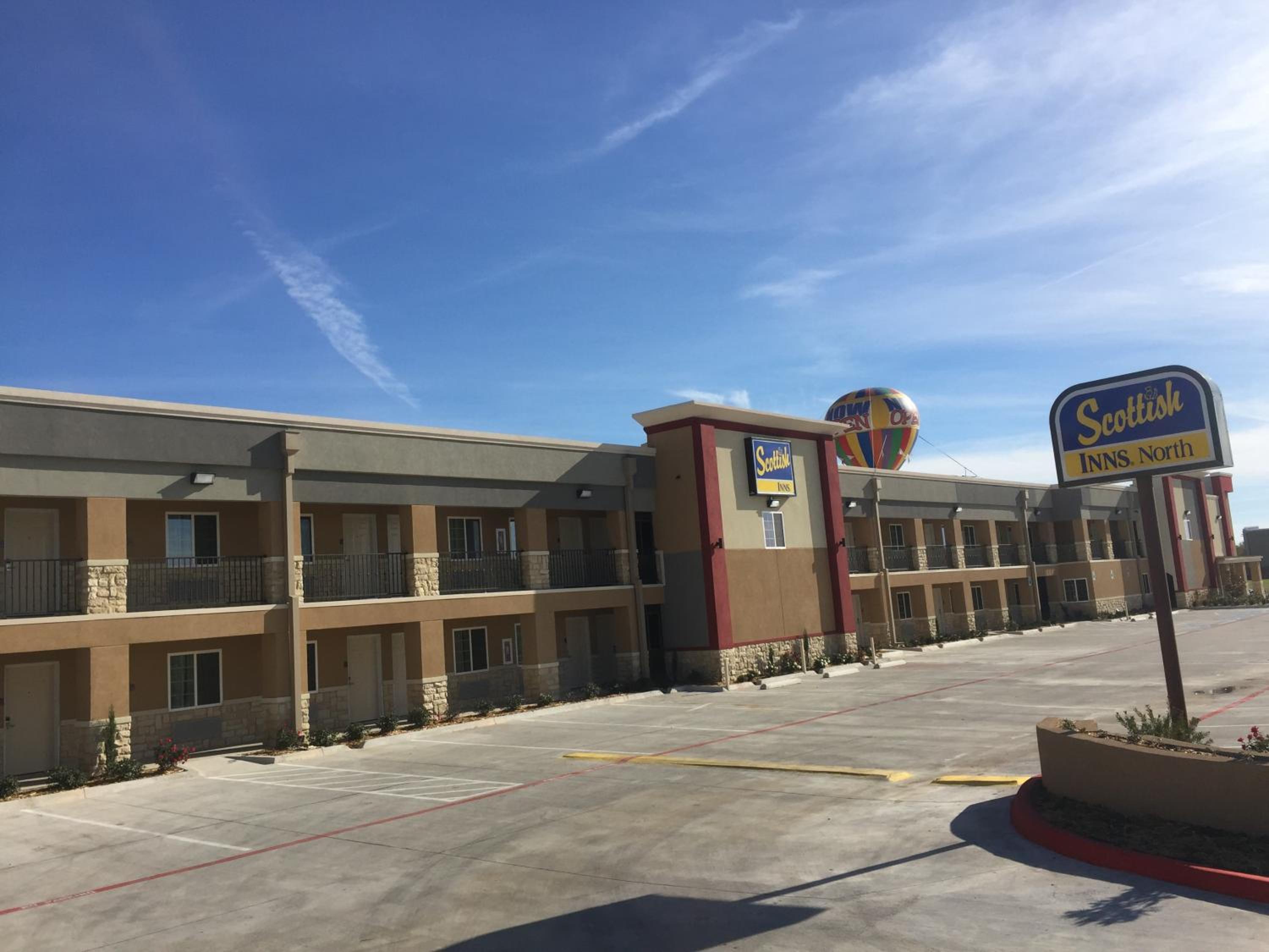 Hotel Scottish Inns White Settlement - Image 1