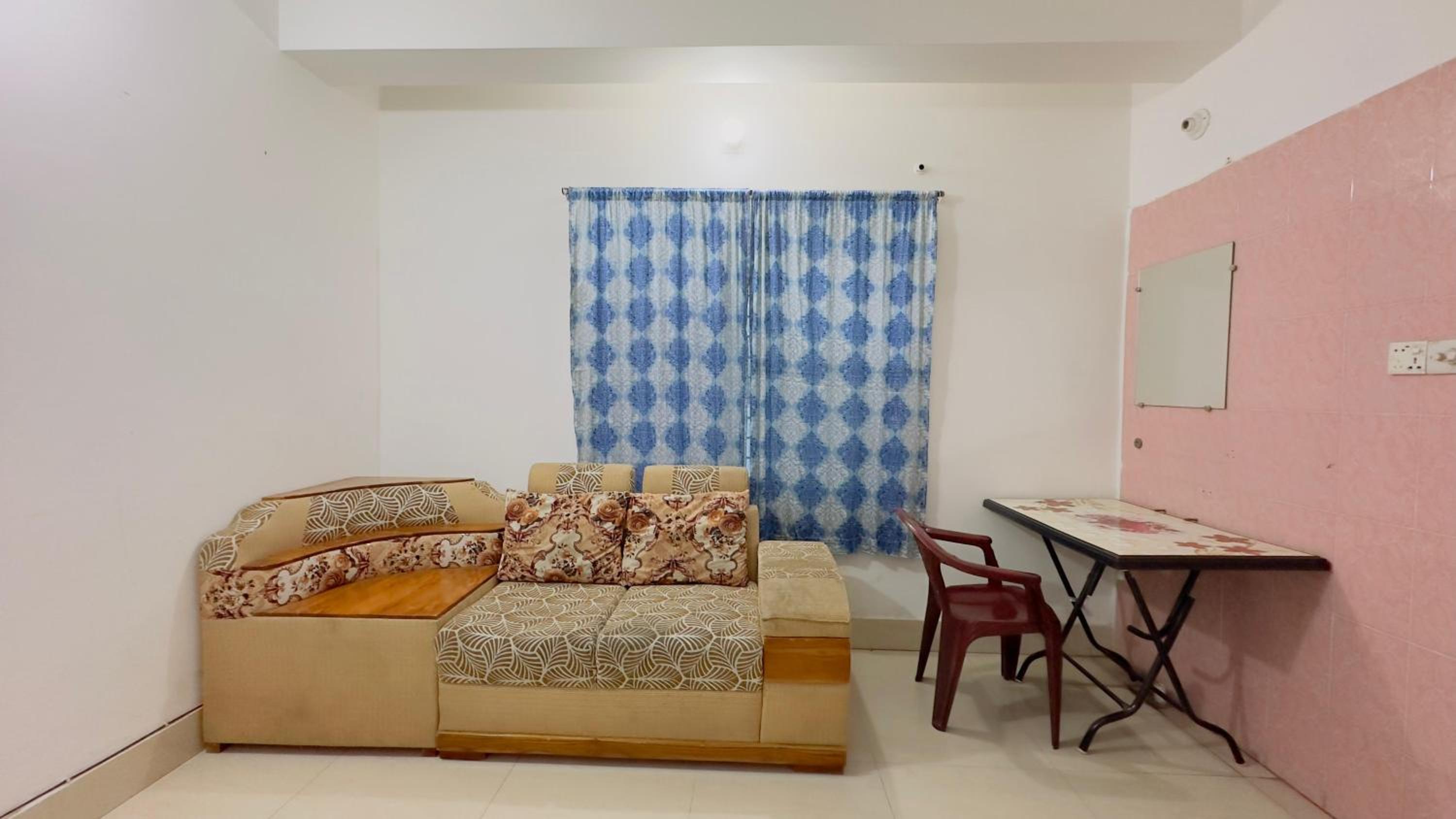 Mohammadia Restaurant & Guest House