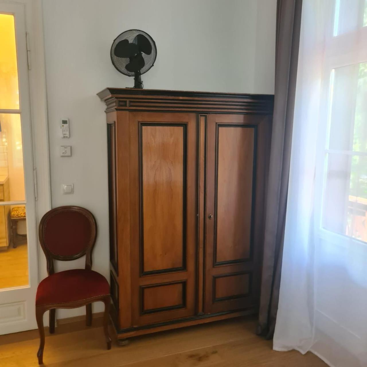 Villa Musik - apartments in historical Villa , Baden