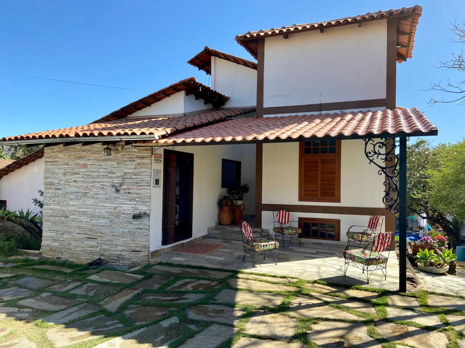 Hotel Casarão Coimbra Pousada Colonial - Image 1