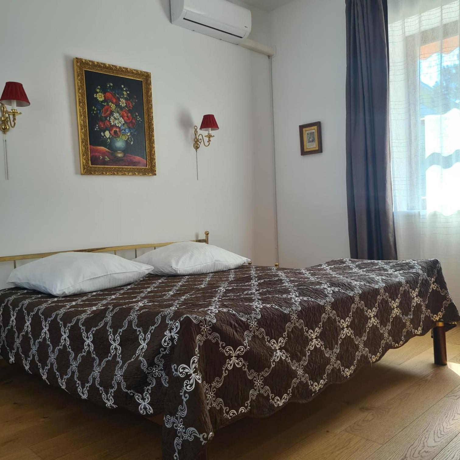 Villa Musik - apartments in historical Villa , Baden