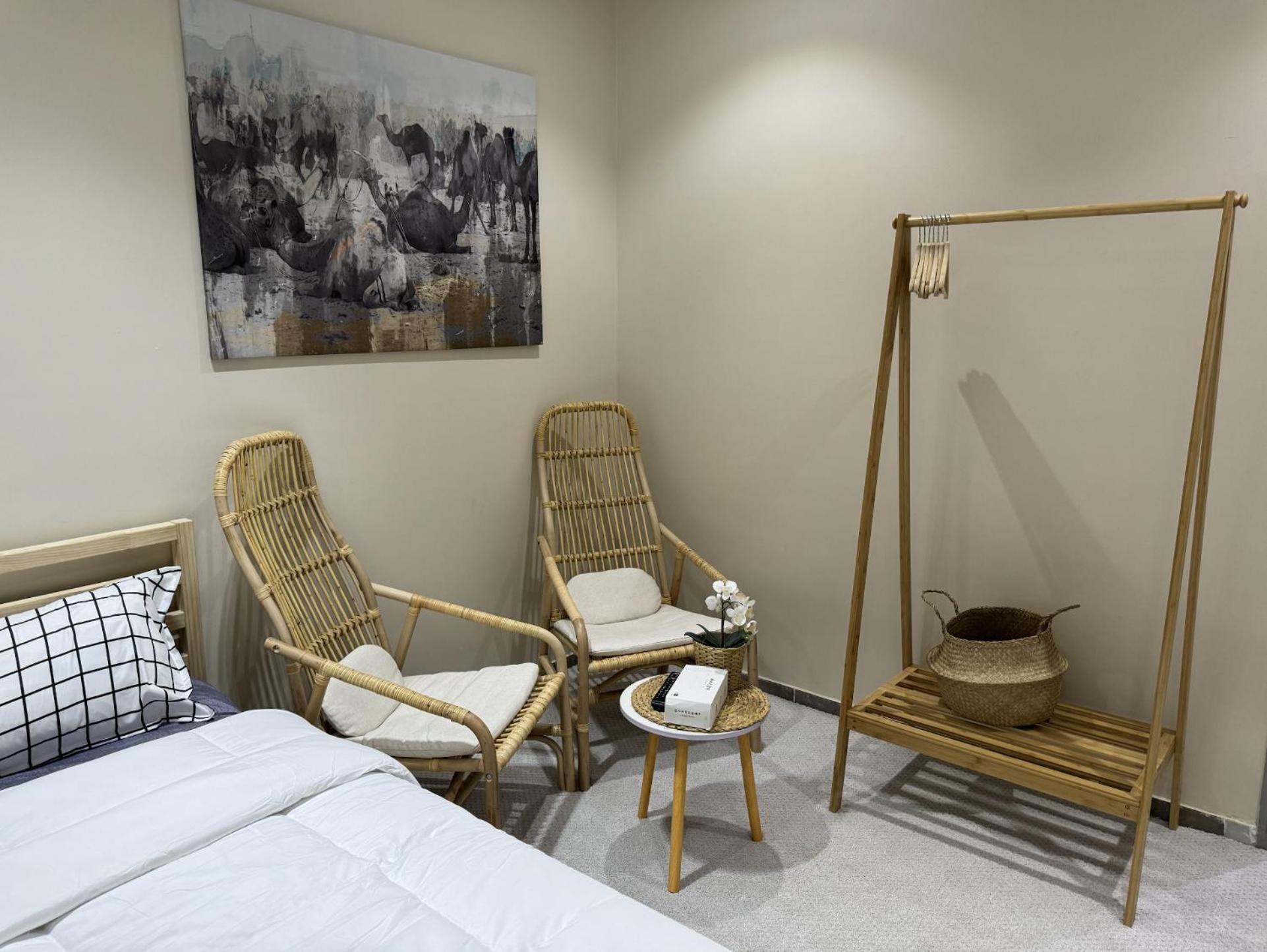 Studio with a Smart Entrance and a Prime Location!