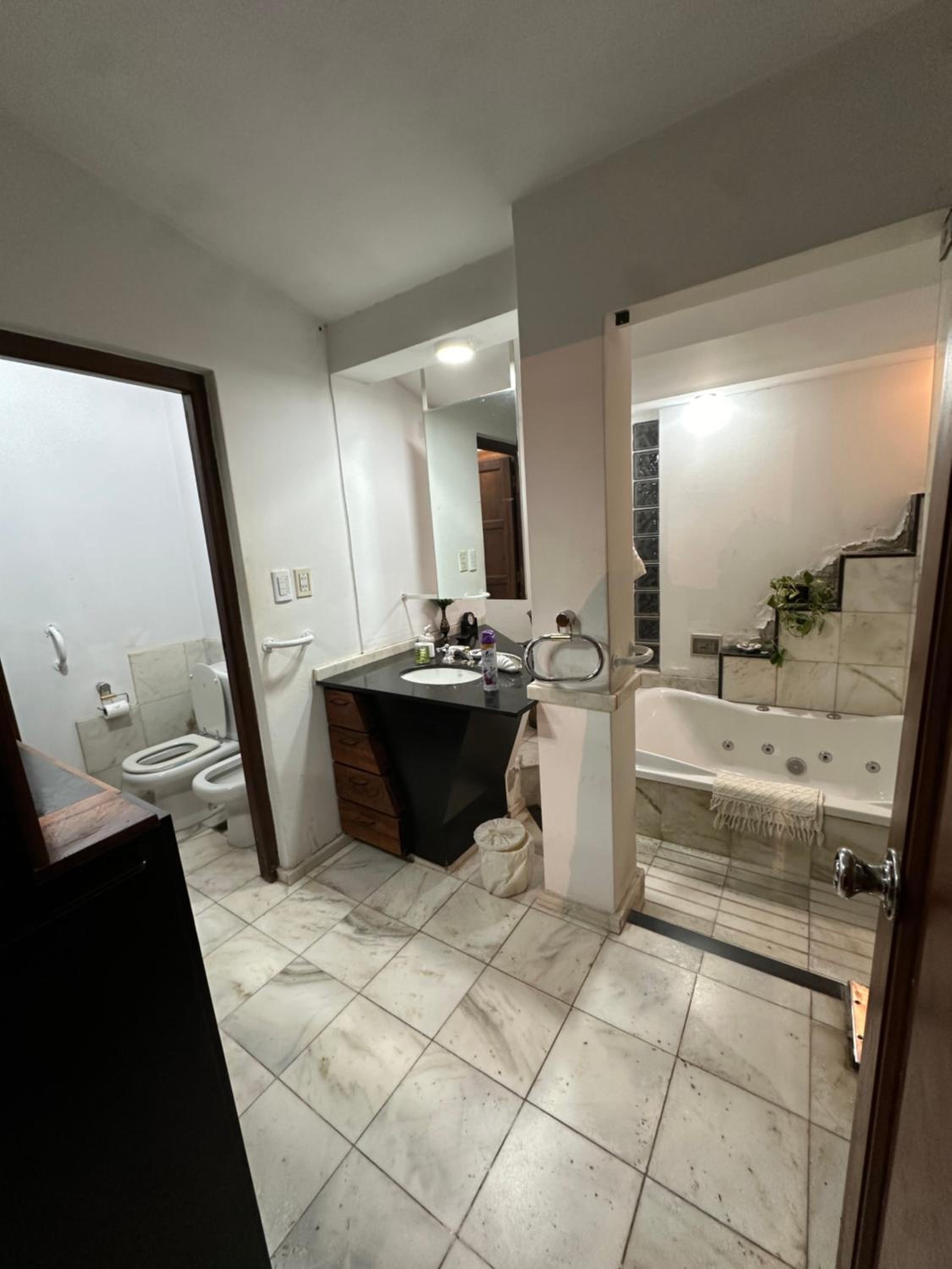 Casa 3 hab con pileta, a 5min del centro - cerca de todo