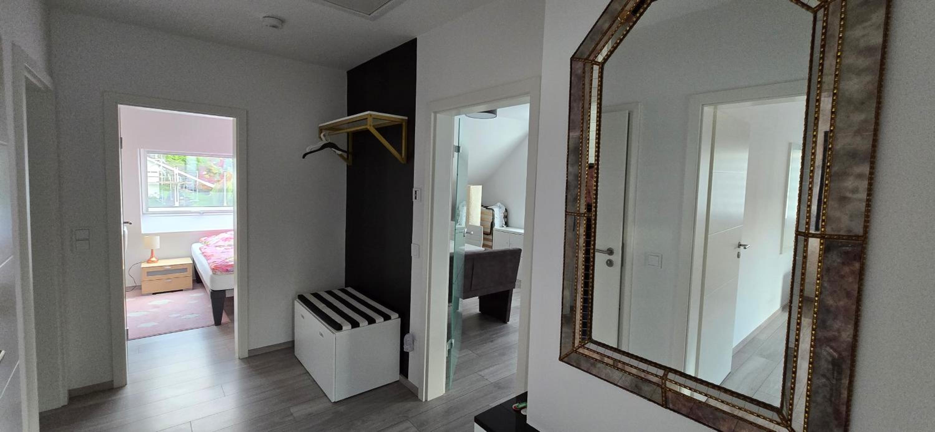 Wohnung Düsseldorf Ratingen nähe Messe Flughafen Uni Essen