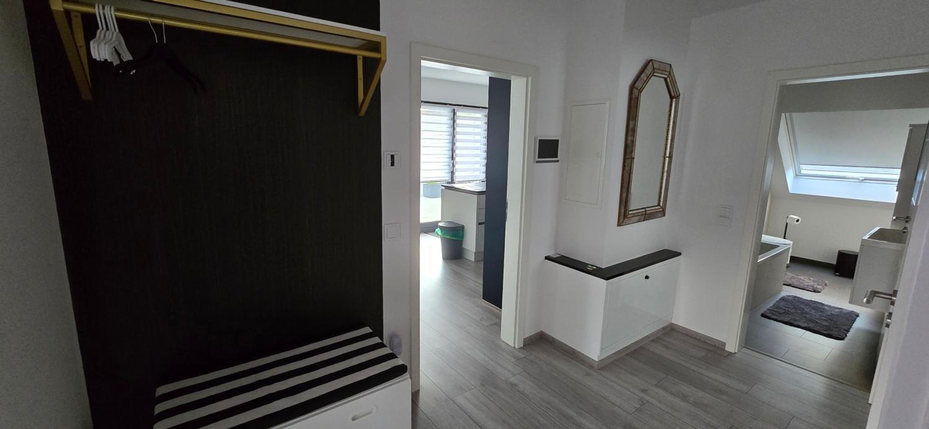 Wohnung Düsseldorf Ratingen nähe Messe Flughafen Uni Essen
