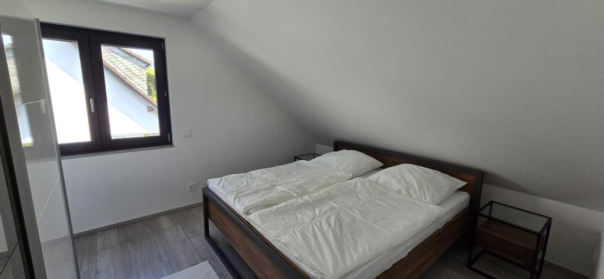 Wohnung Düsseldorf Ratingen nähe Messe Flughafen Uni Essen