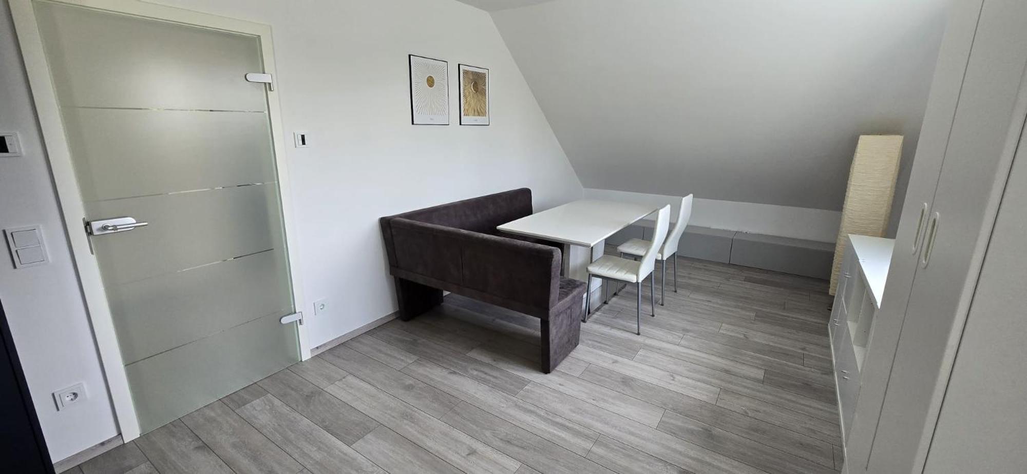 Wohnung Düsseldorf Ratingen nähe Messe Flughafen Uni Essen