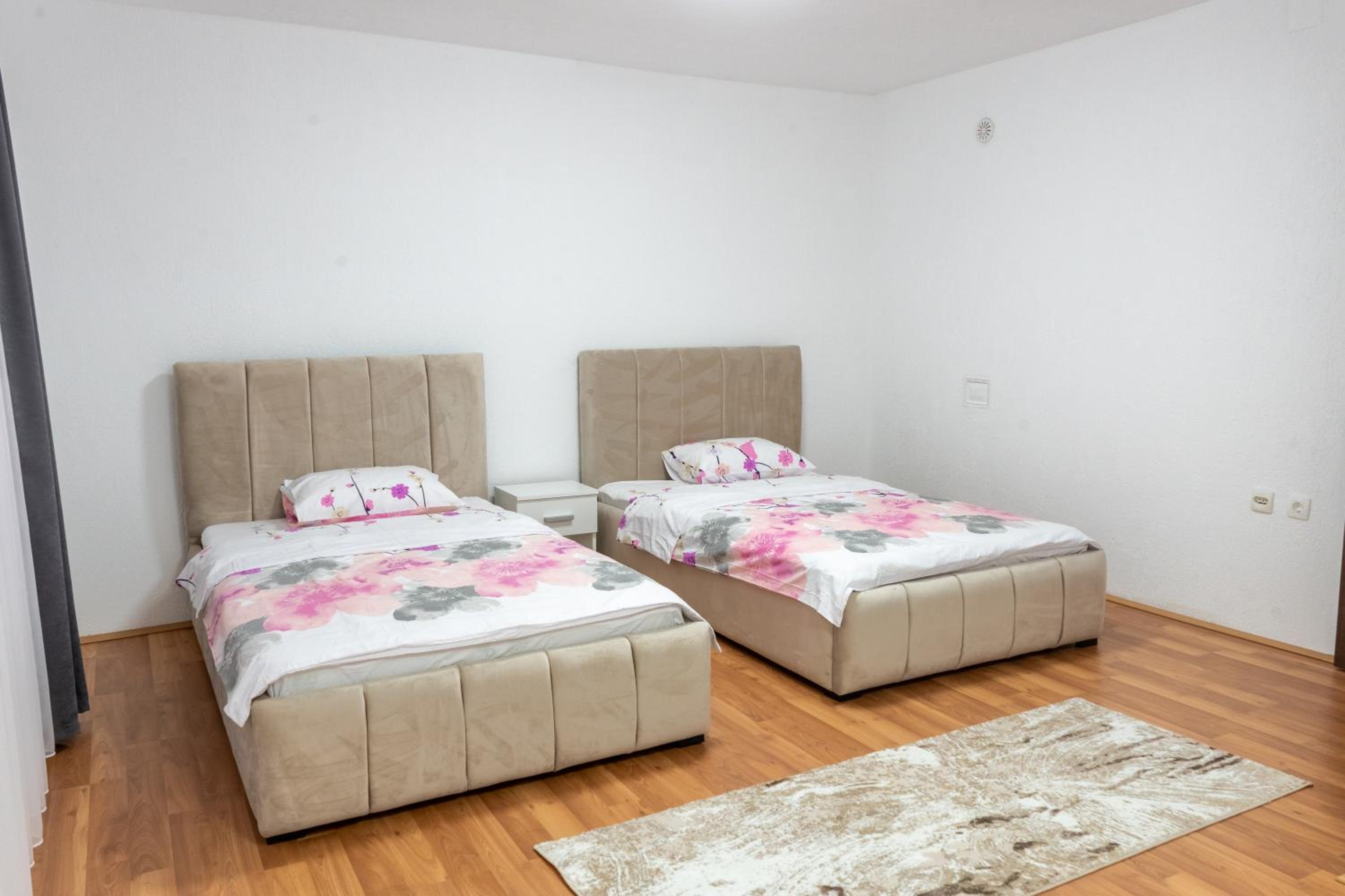 Vesa Apartments, photo 51
