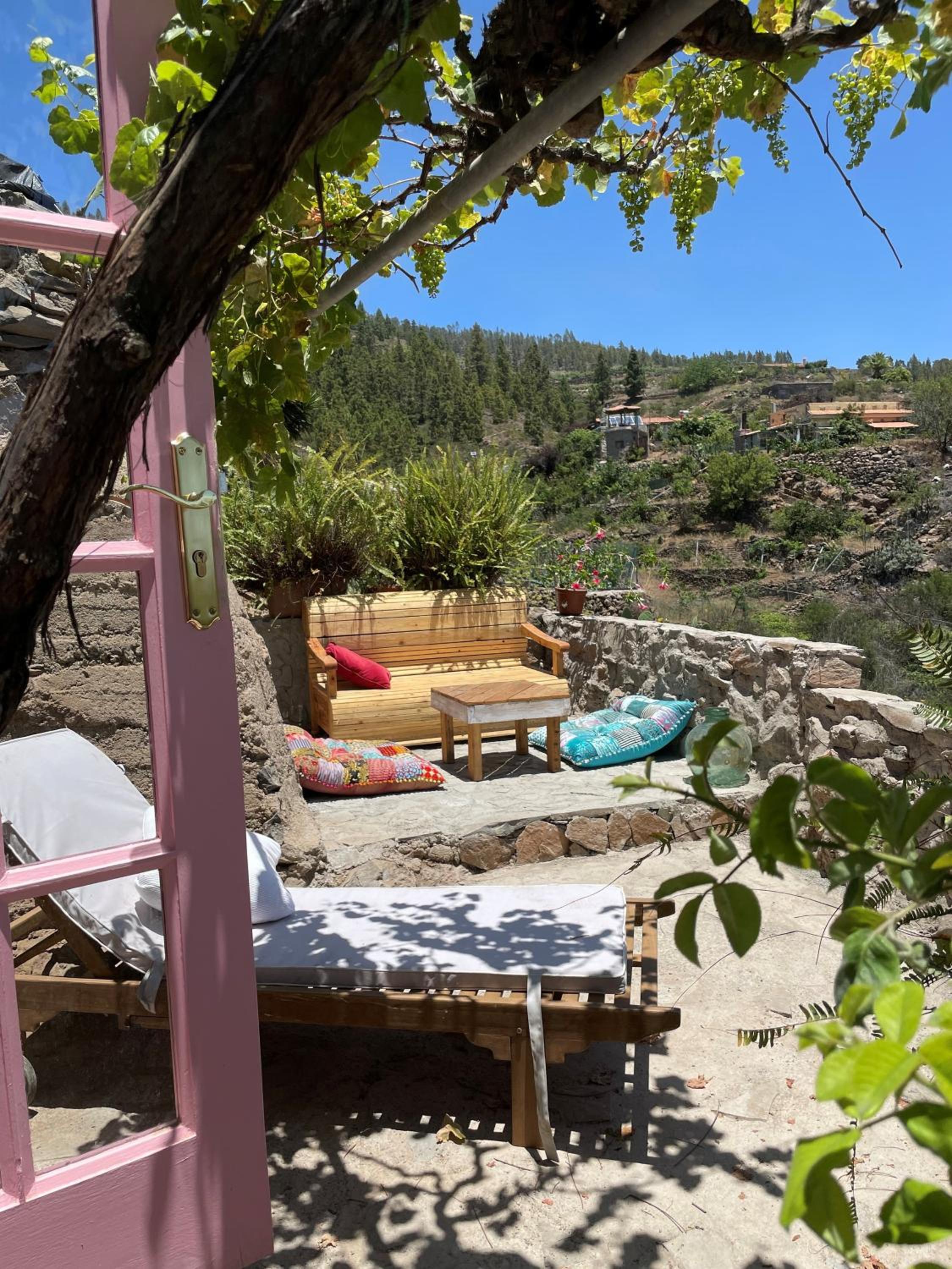 Rosas märchenhafte Finca mit Pool