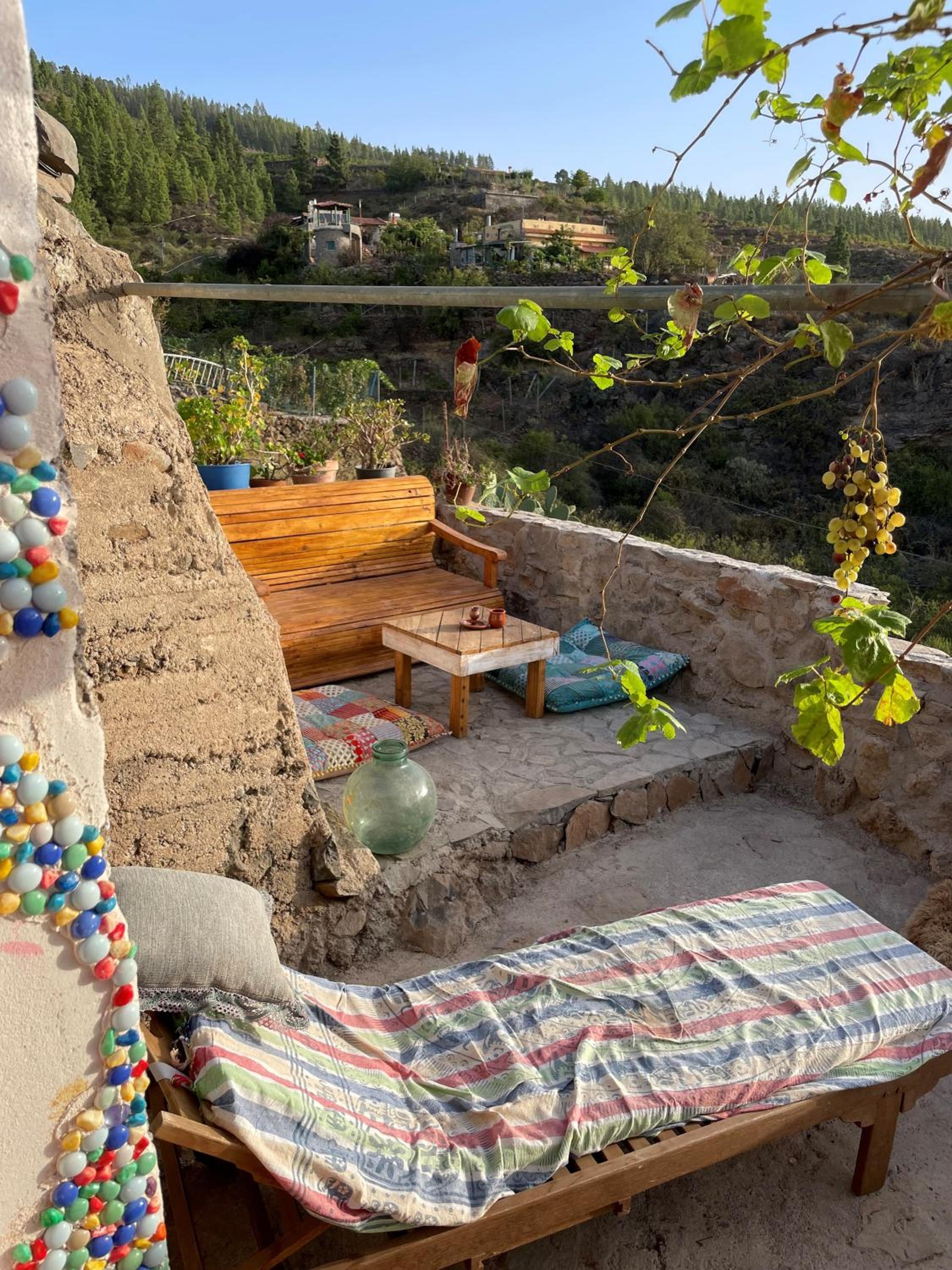 Rosas märchenhafte Finca mit Pool
