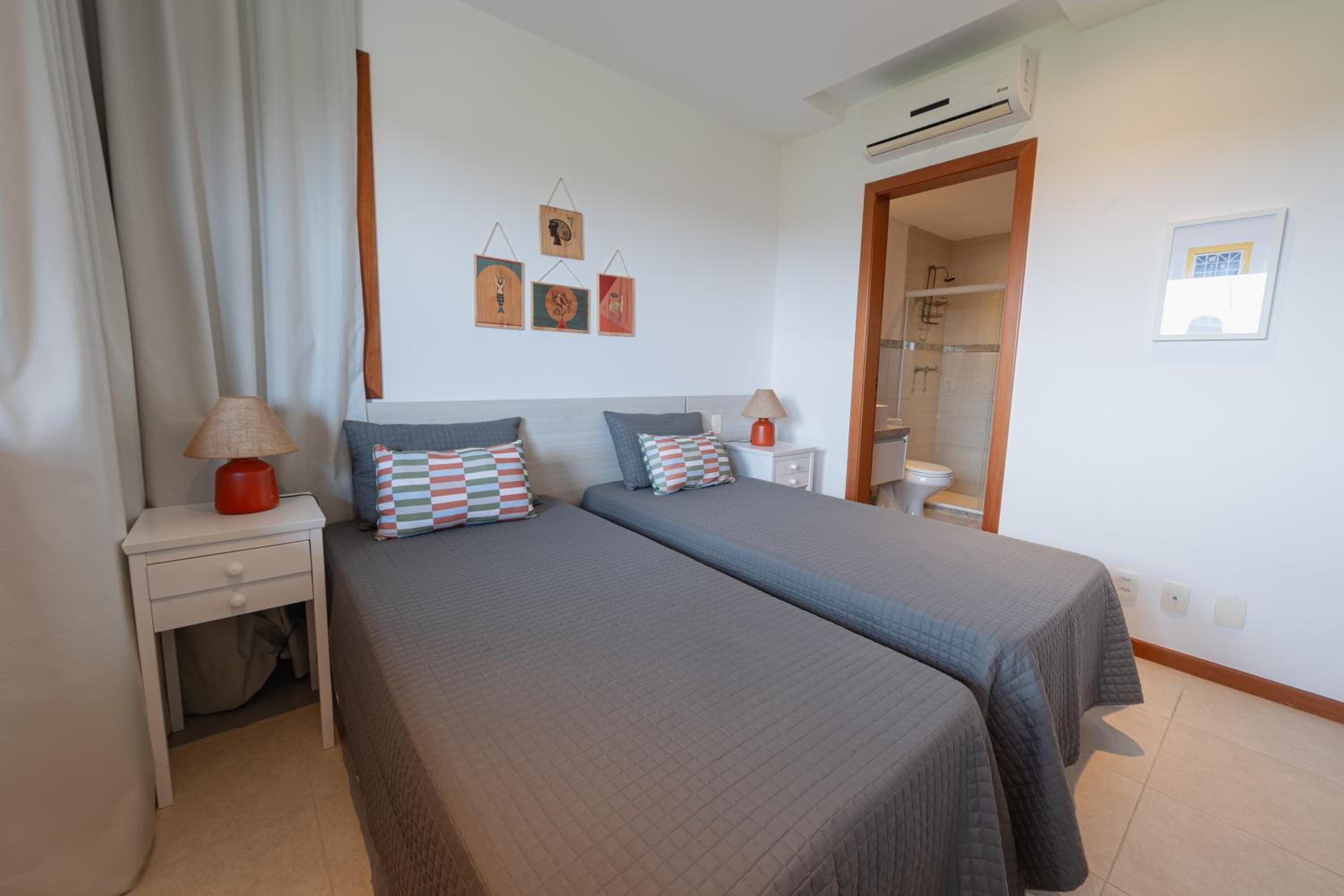 Apartamento Praia do Forte no Melhor Condôminio e Praia