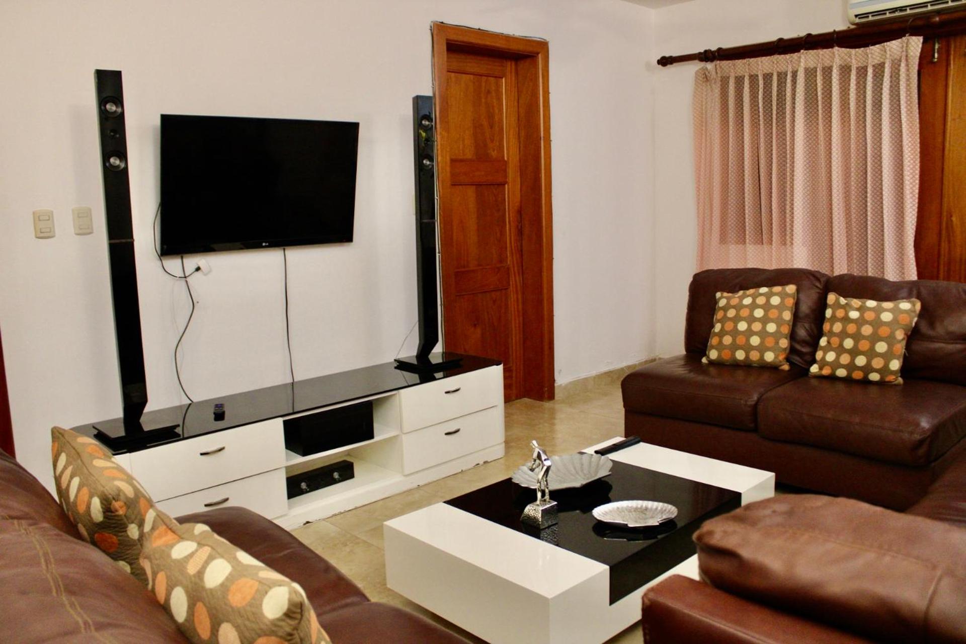 Villa JuanDolioGuavaberry 3BR-6Bds-14Pax-WiFi-BBQ- view 2