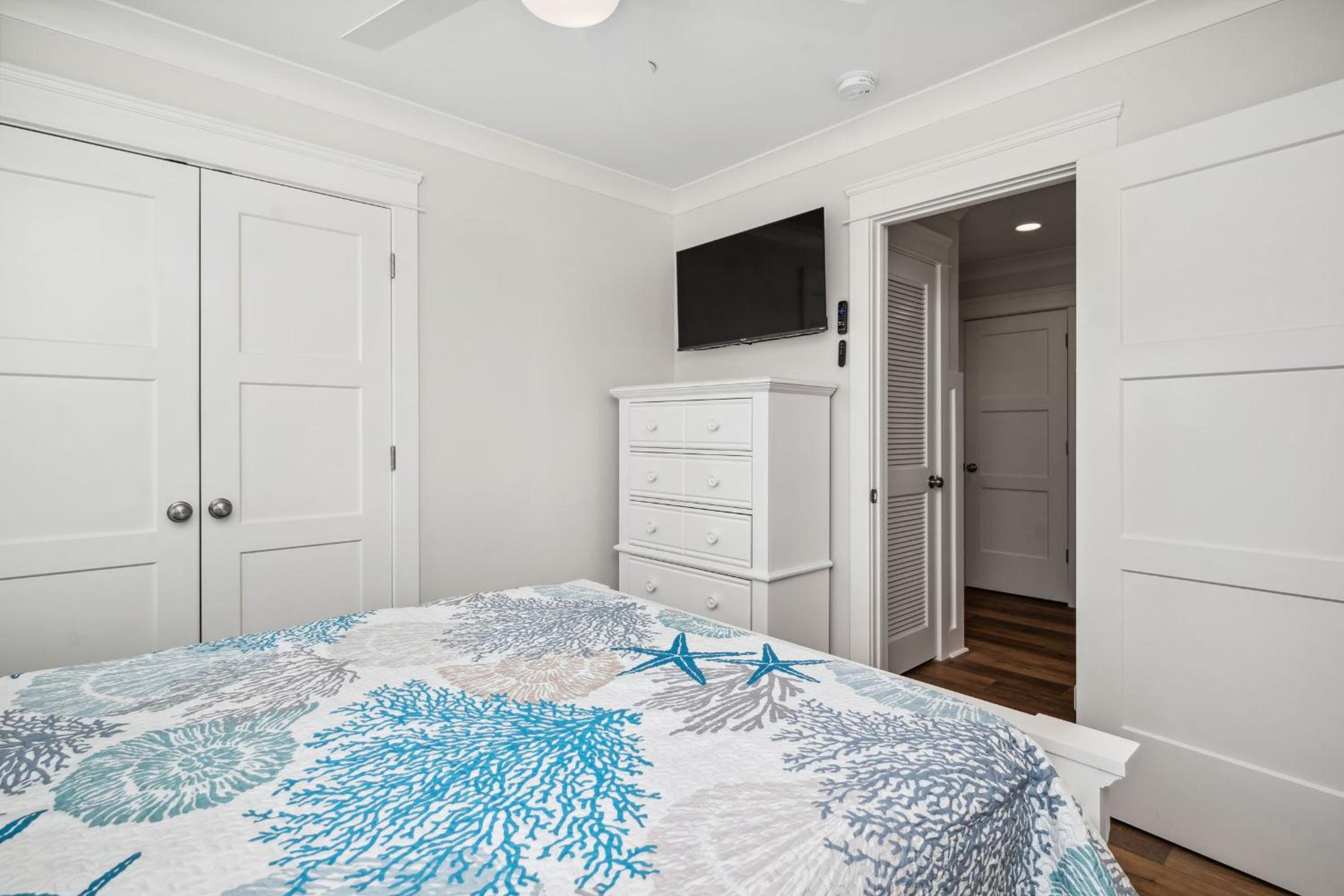 Ollies Point by Oak Island Accommodations