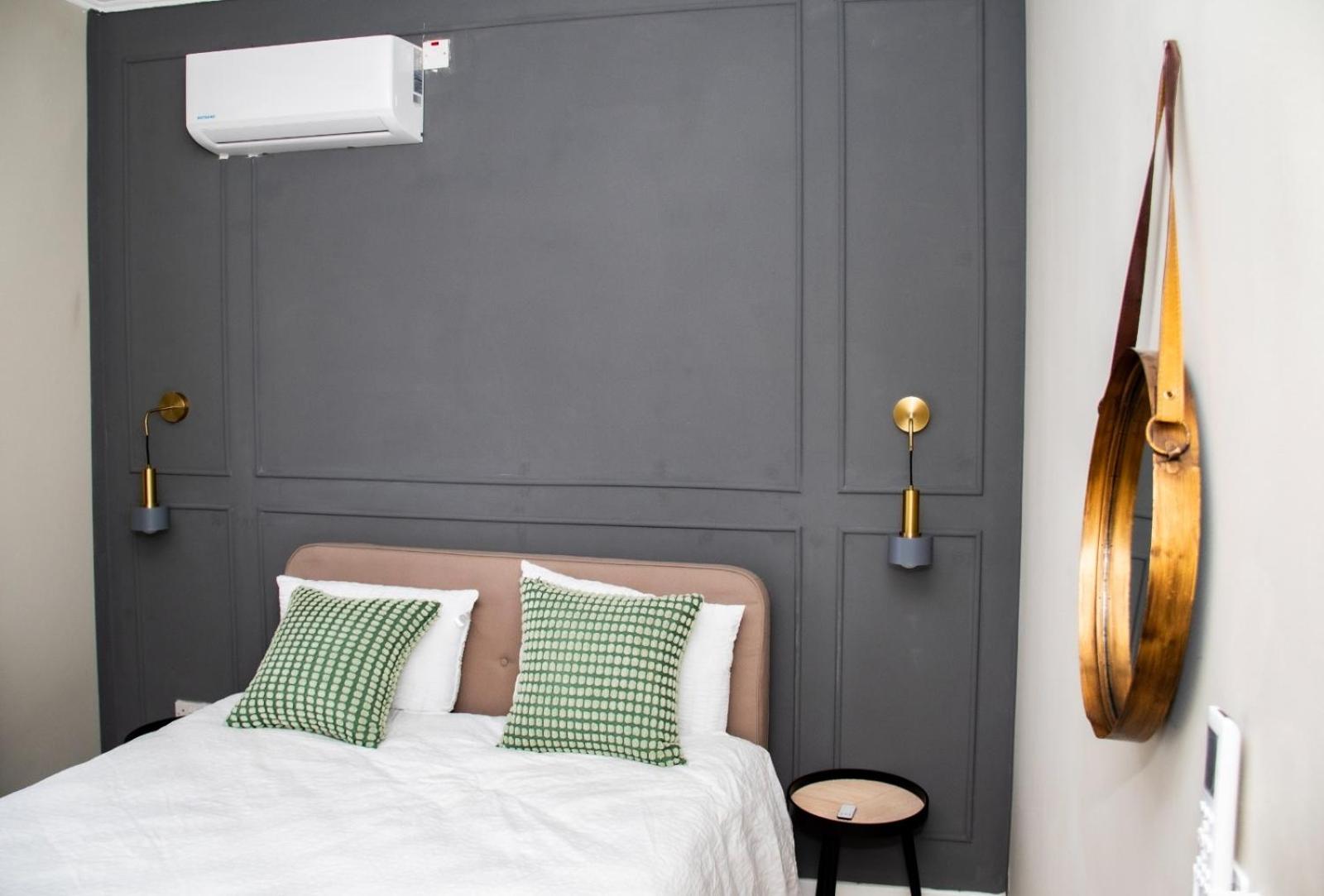 Elephant Castle Apartment