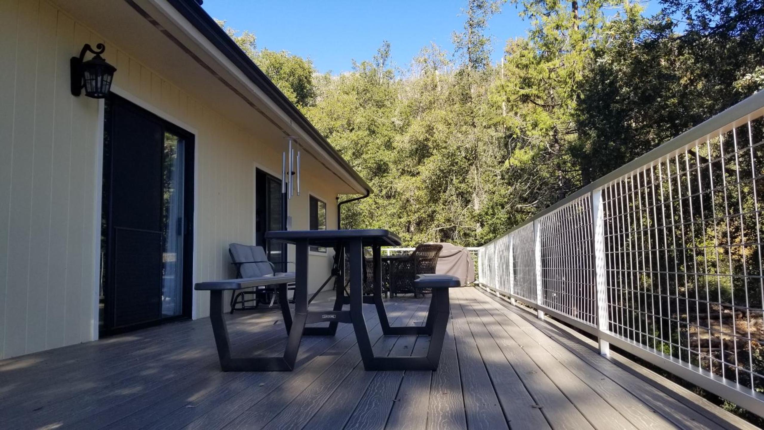 Starlink Mariposa Yosemite mountain retreat view 5