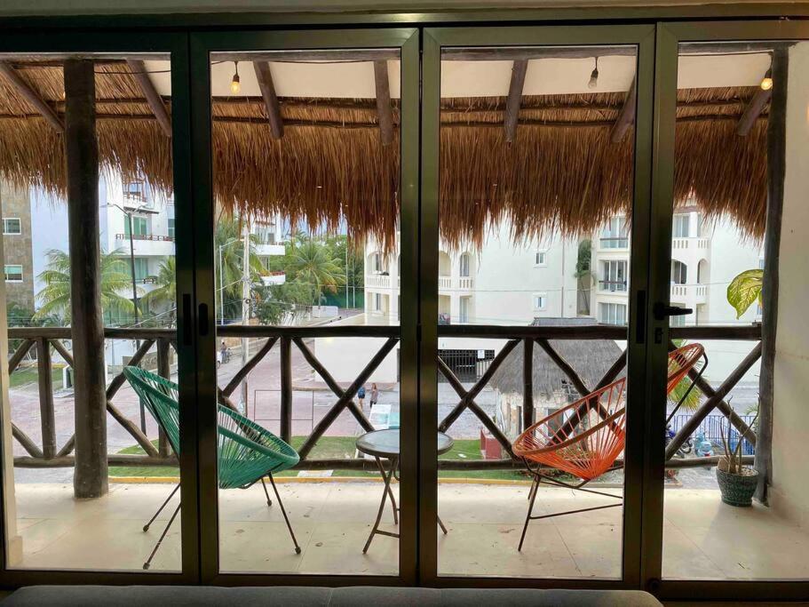 Work away steps to the beach & local lifestyle or perfect for long stays view 5