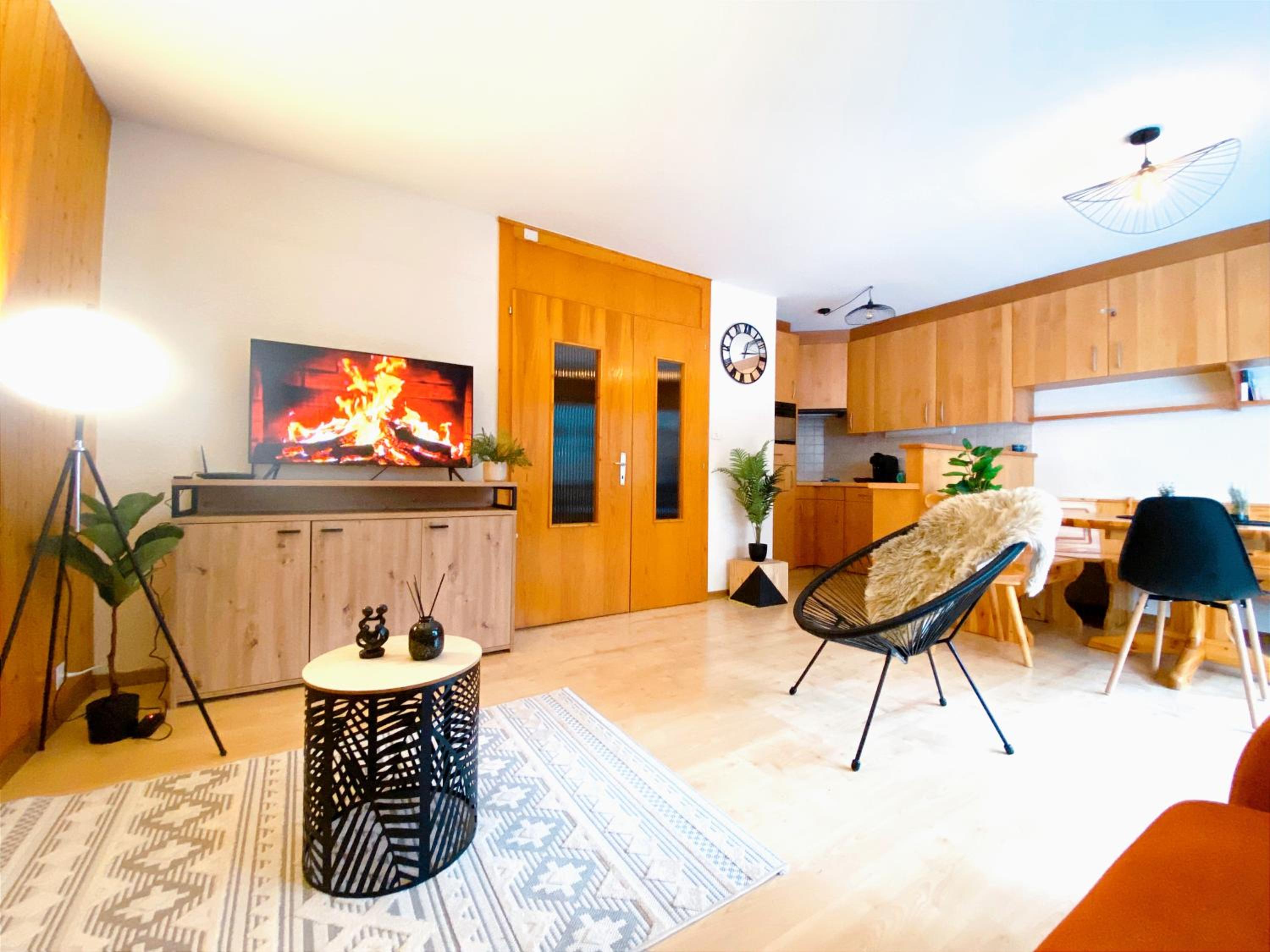 Studio lumineux I Balcon I Ski & Parking
