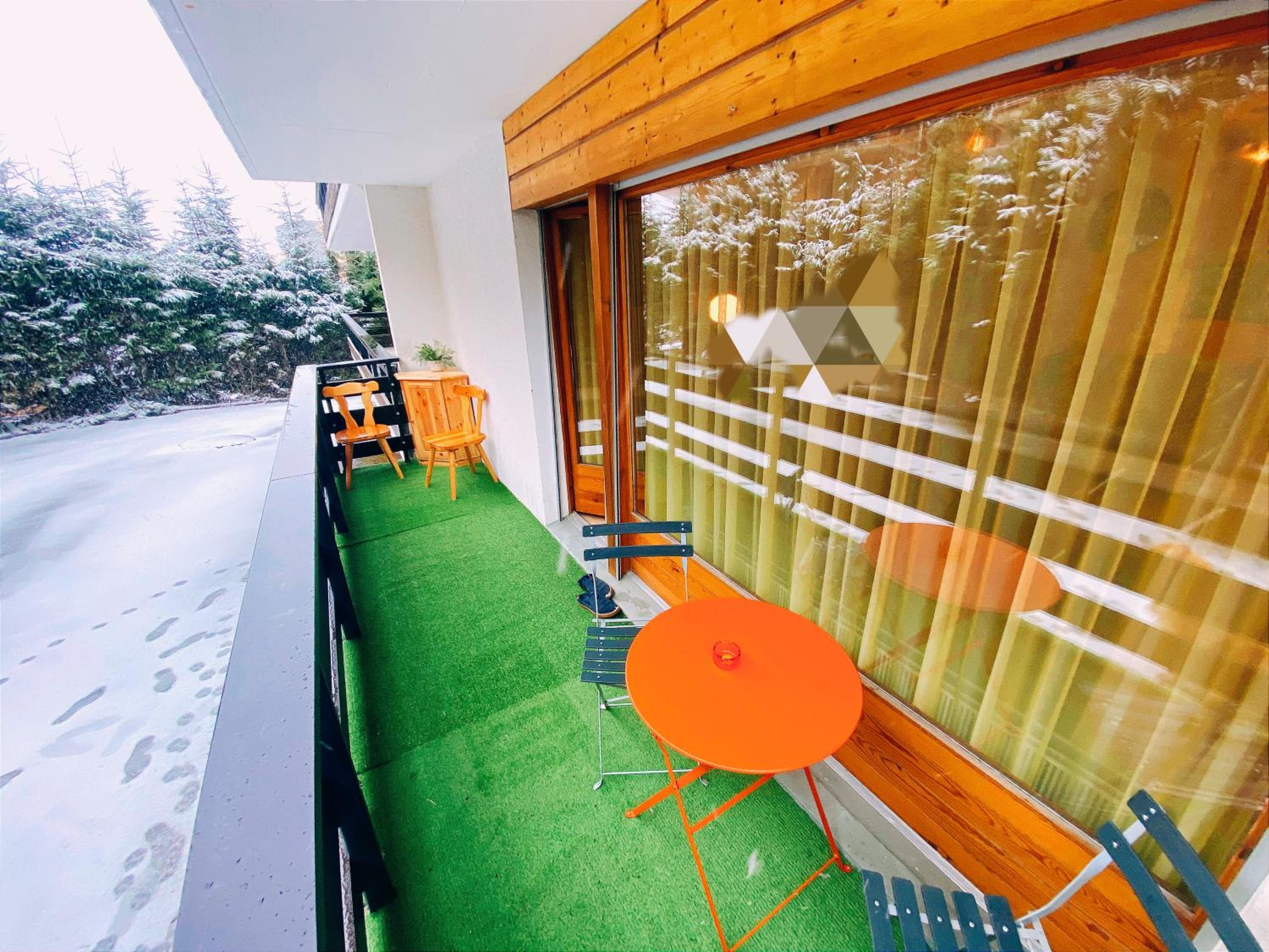 Studio lumineux I Balcon I Ski & Parking