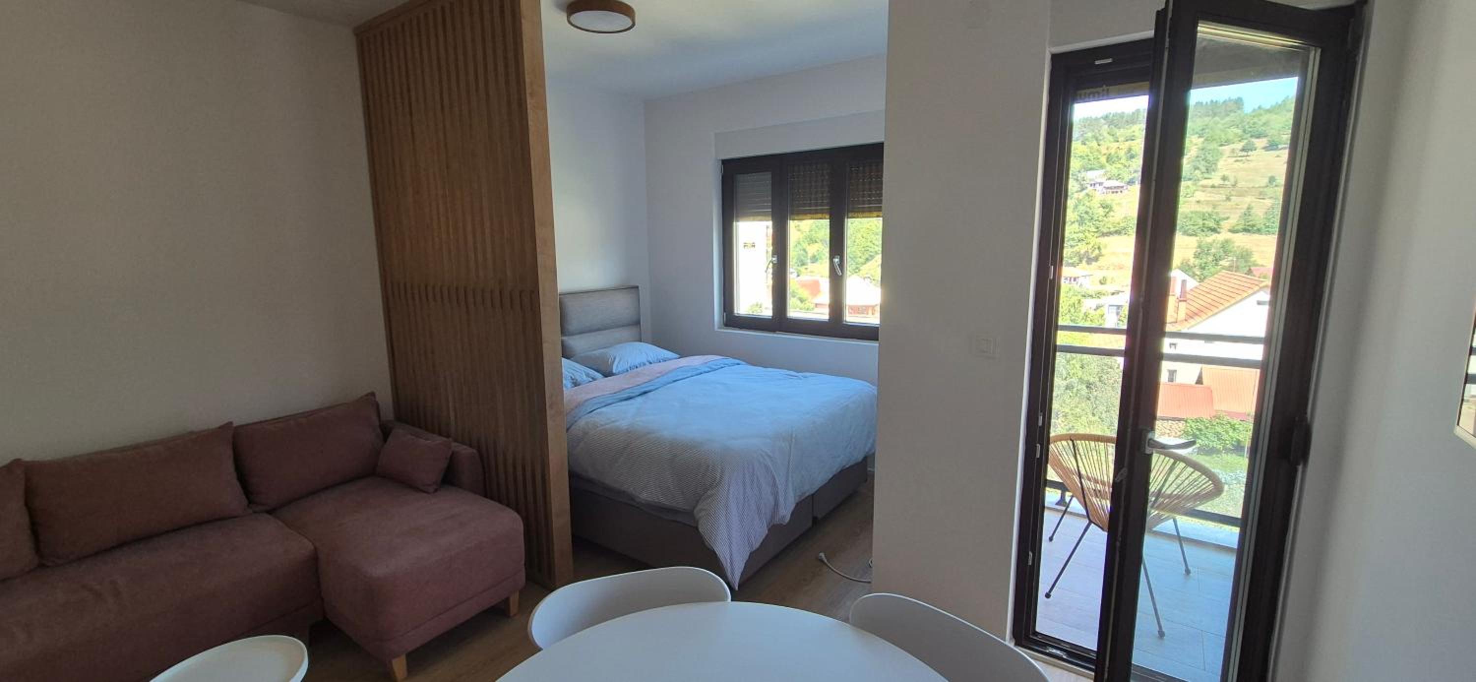 Green view apartment
