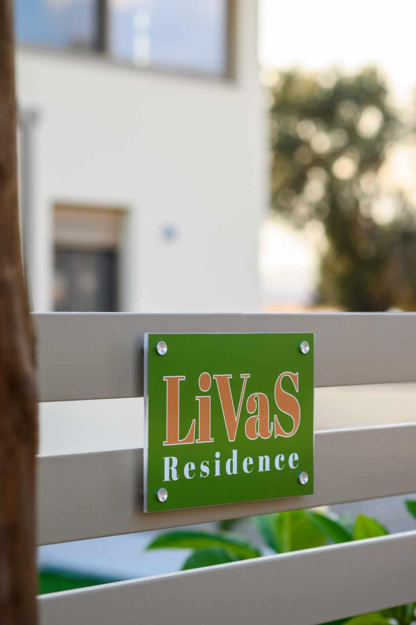 LIVAS Residence