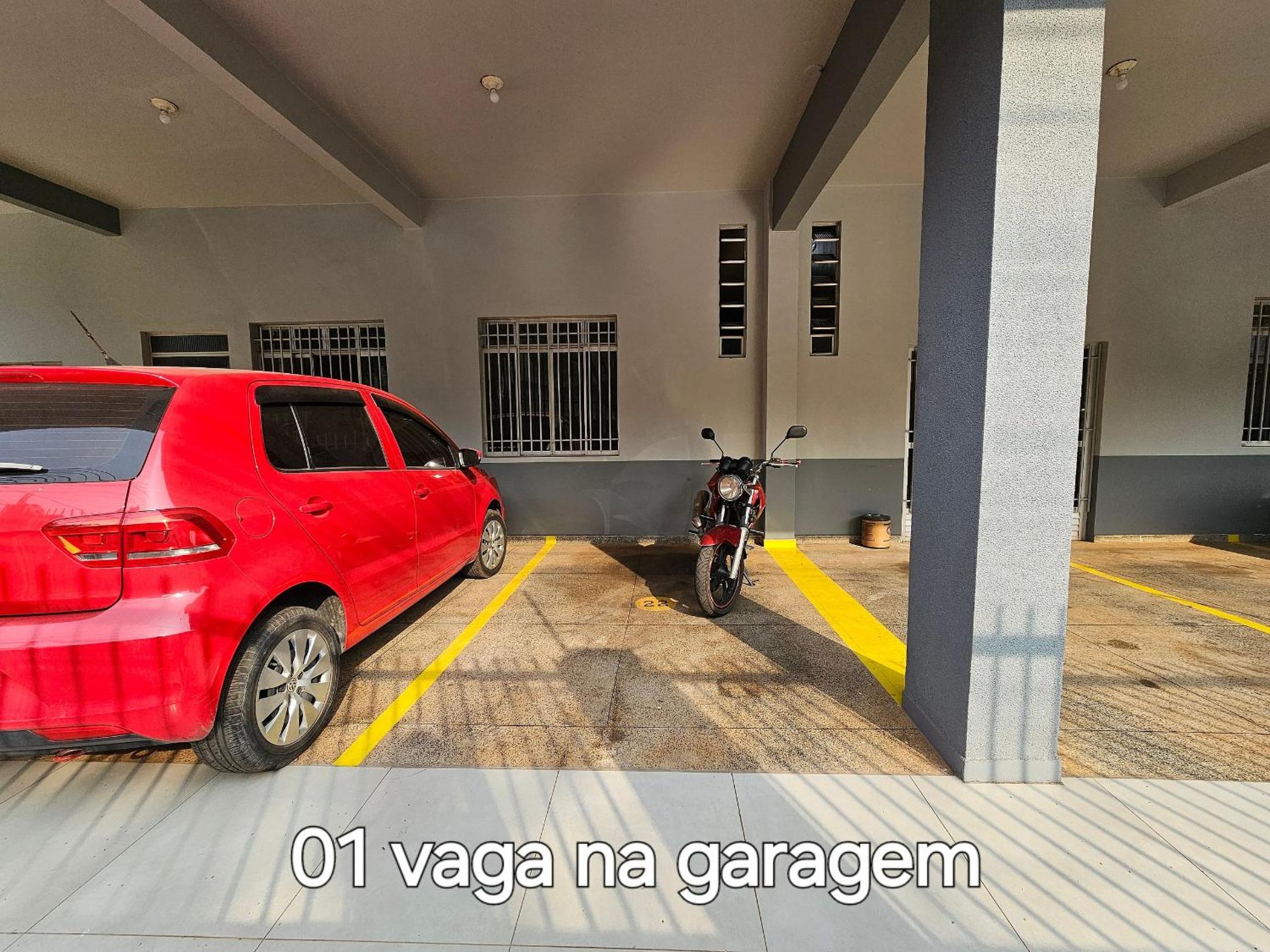 Apt Centro 2 quartos 2 banheiros com garagem