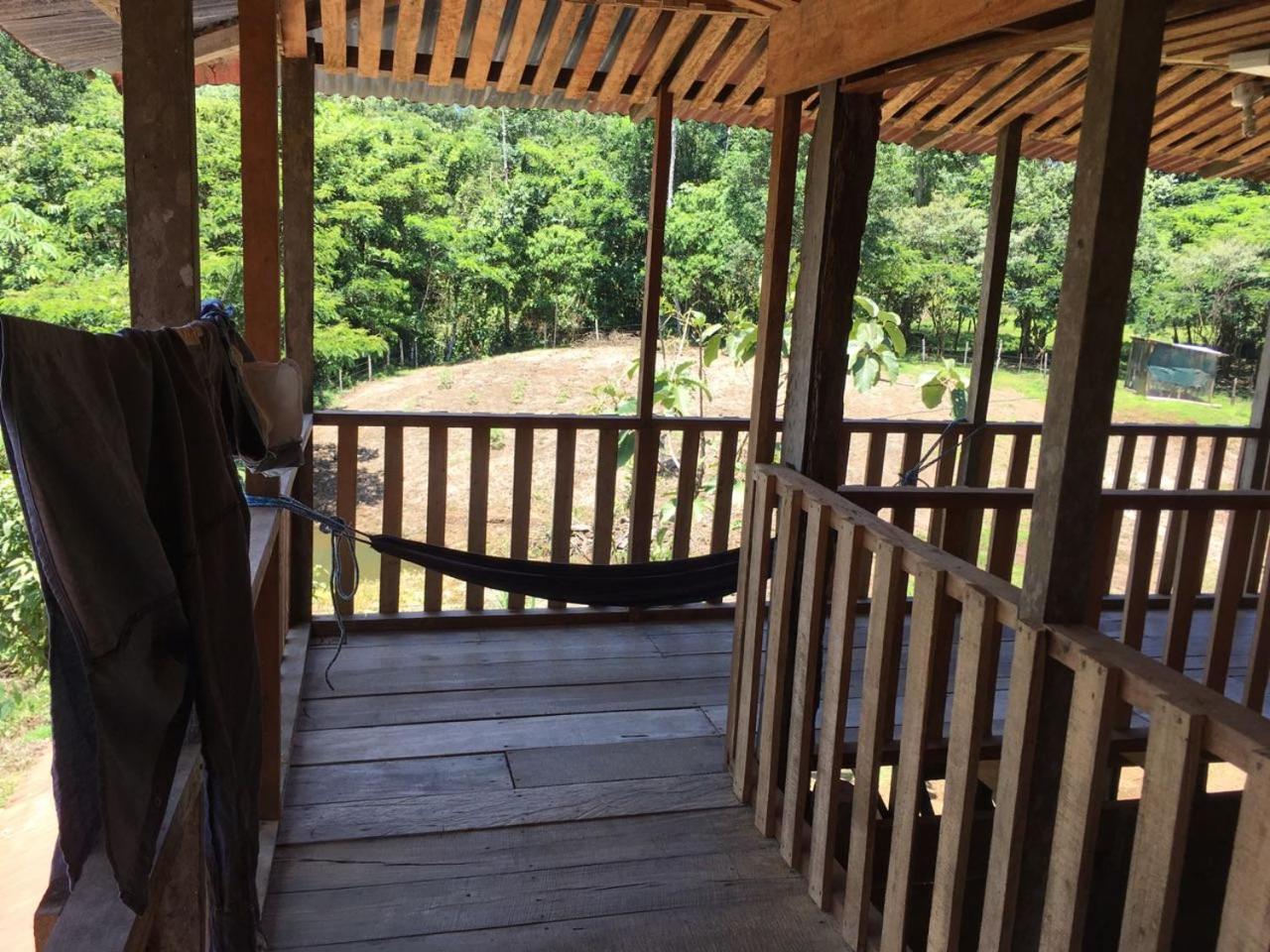La Cueva del Sapo Experience a genuine countryside farm wooden house