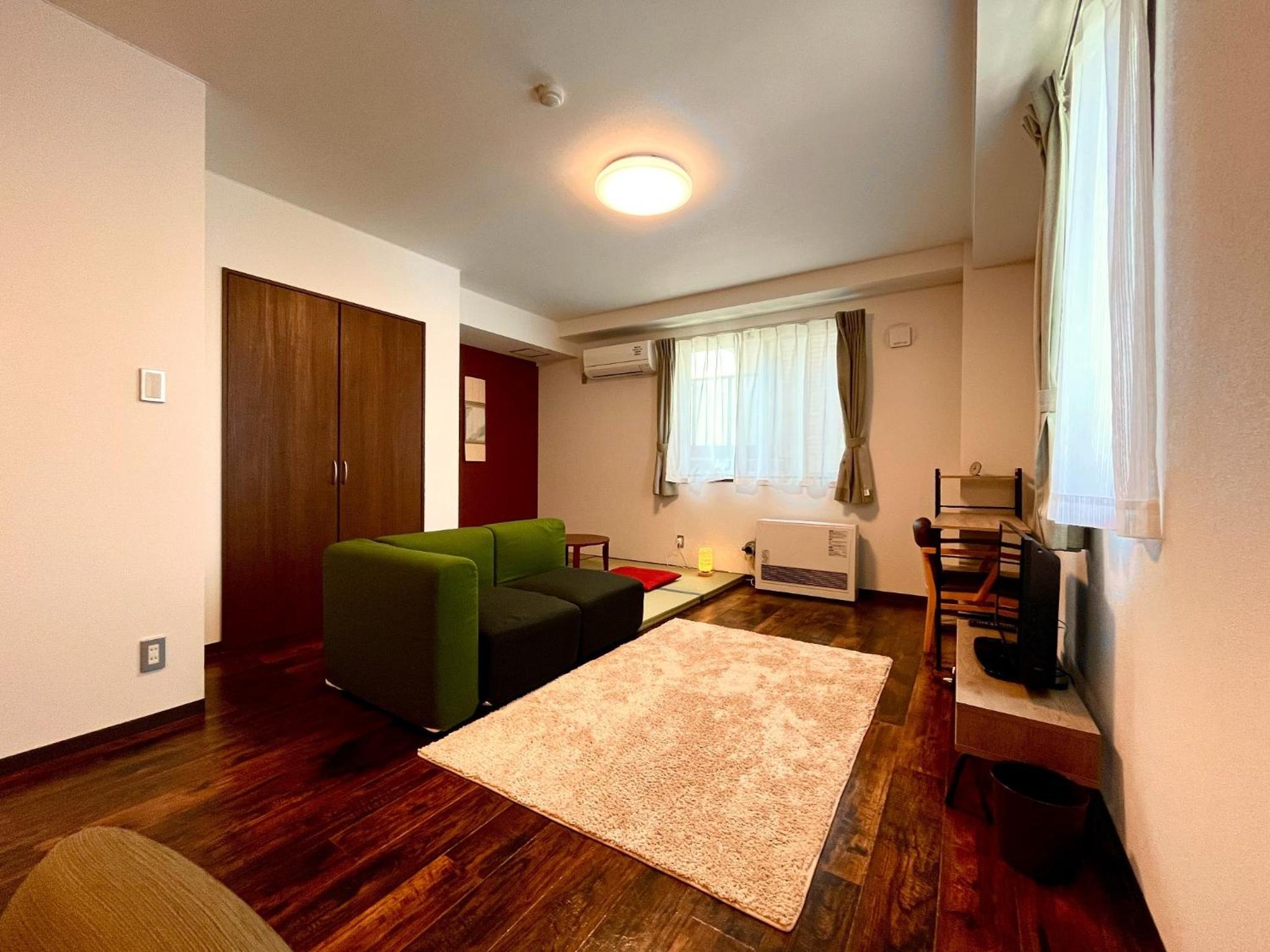 Photo 6