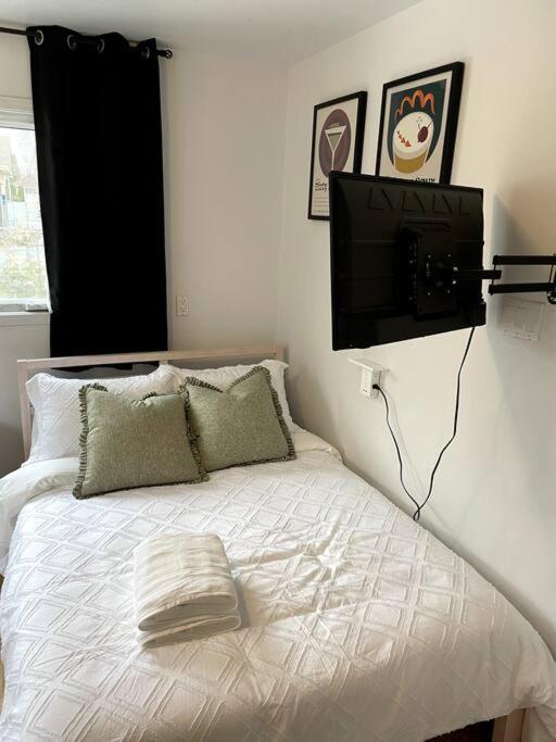 The Mini Apartment on Richer