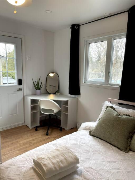 The Mini Apartment on Richer
