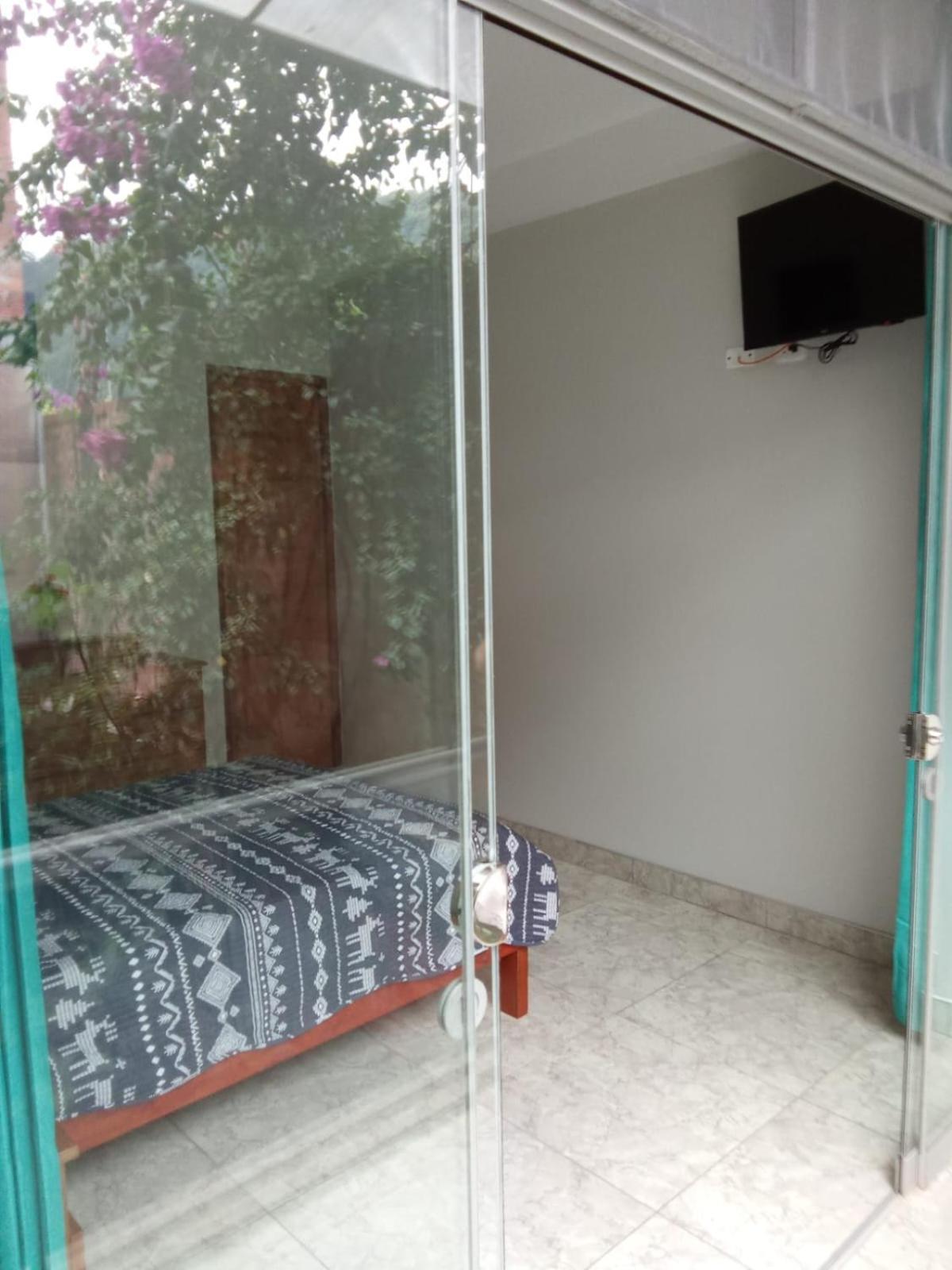Photo 6