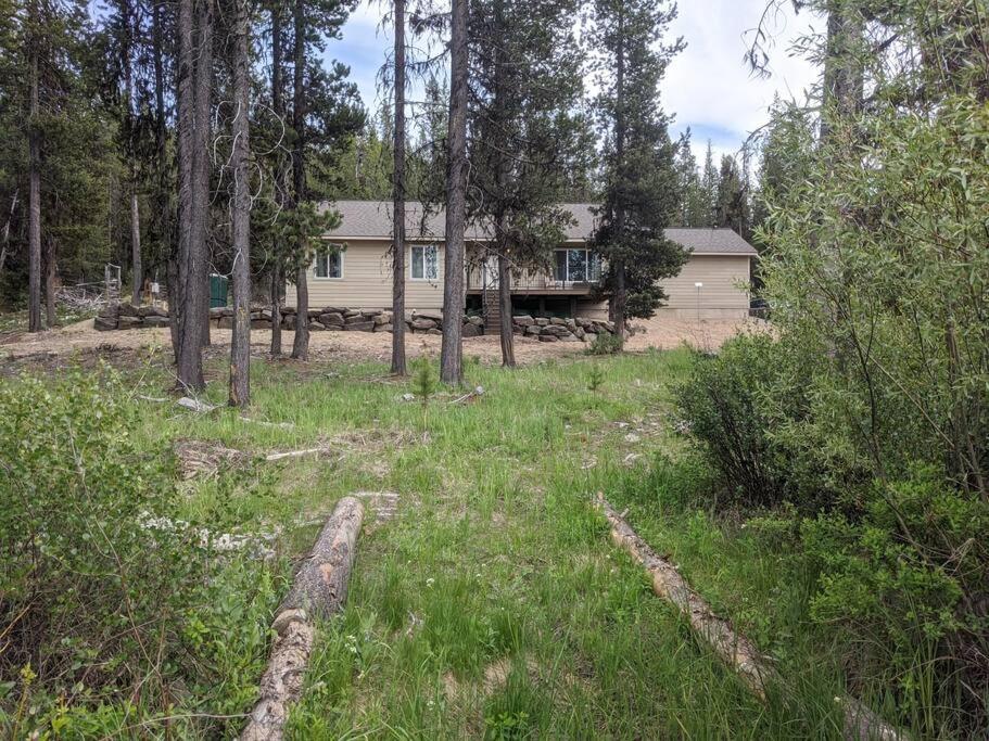 Wild Woods - Cascades Riverside Retreat view 2