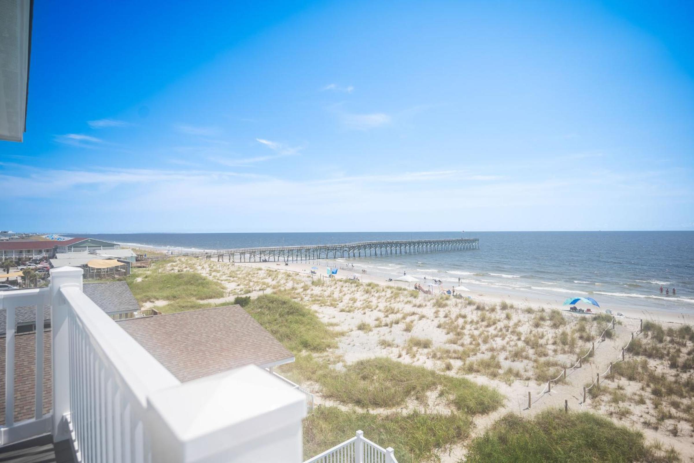 Ollies Point by Oak Island Accommodations