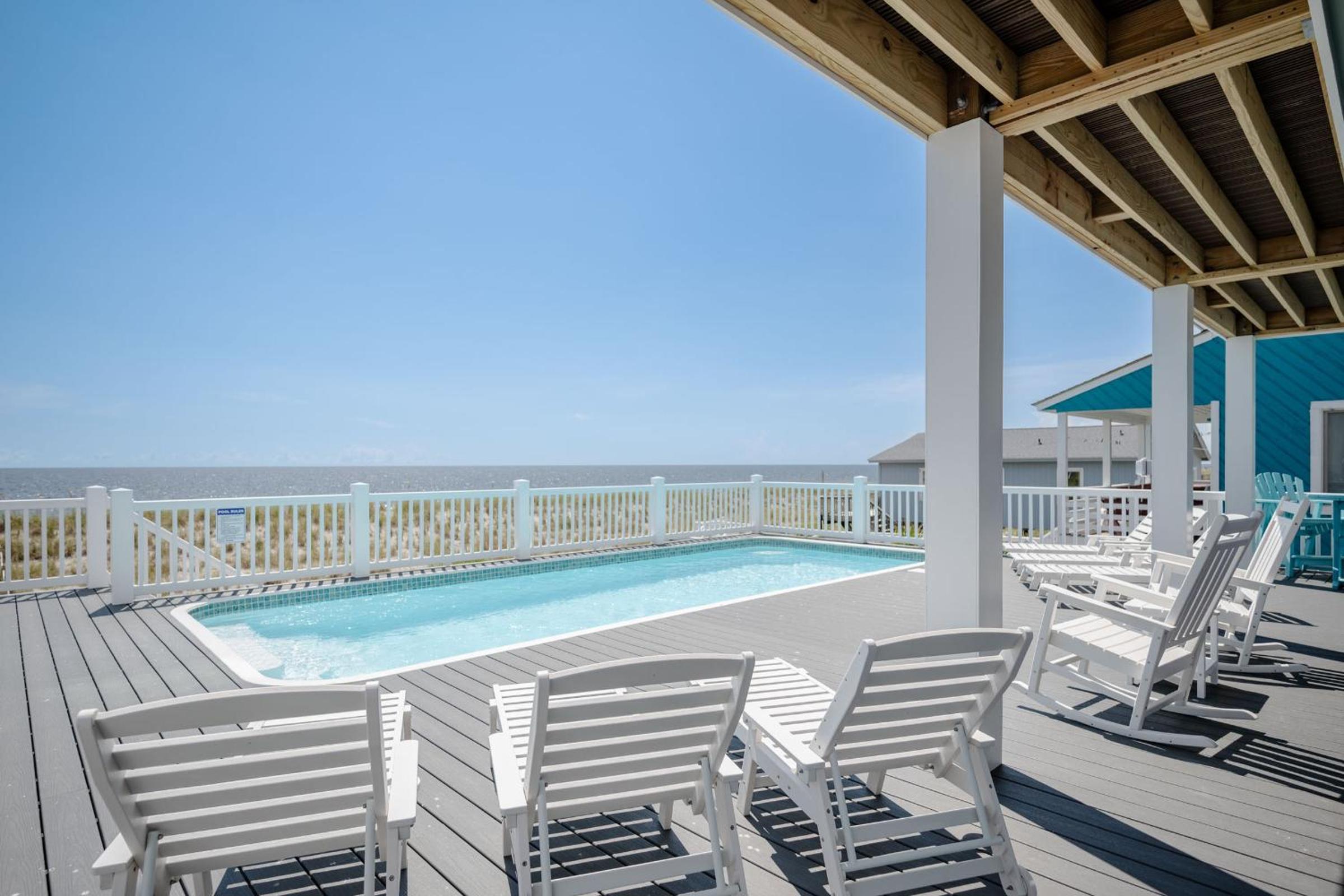 Ollies Point by Oak Island Accommodations