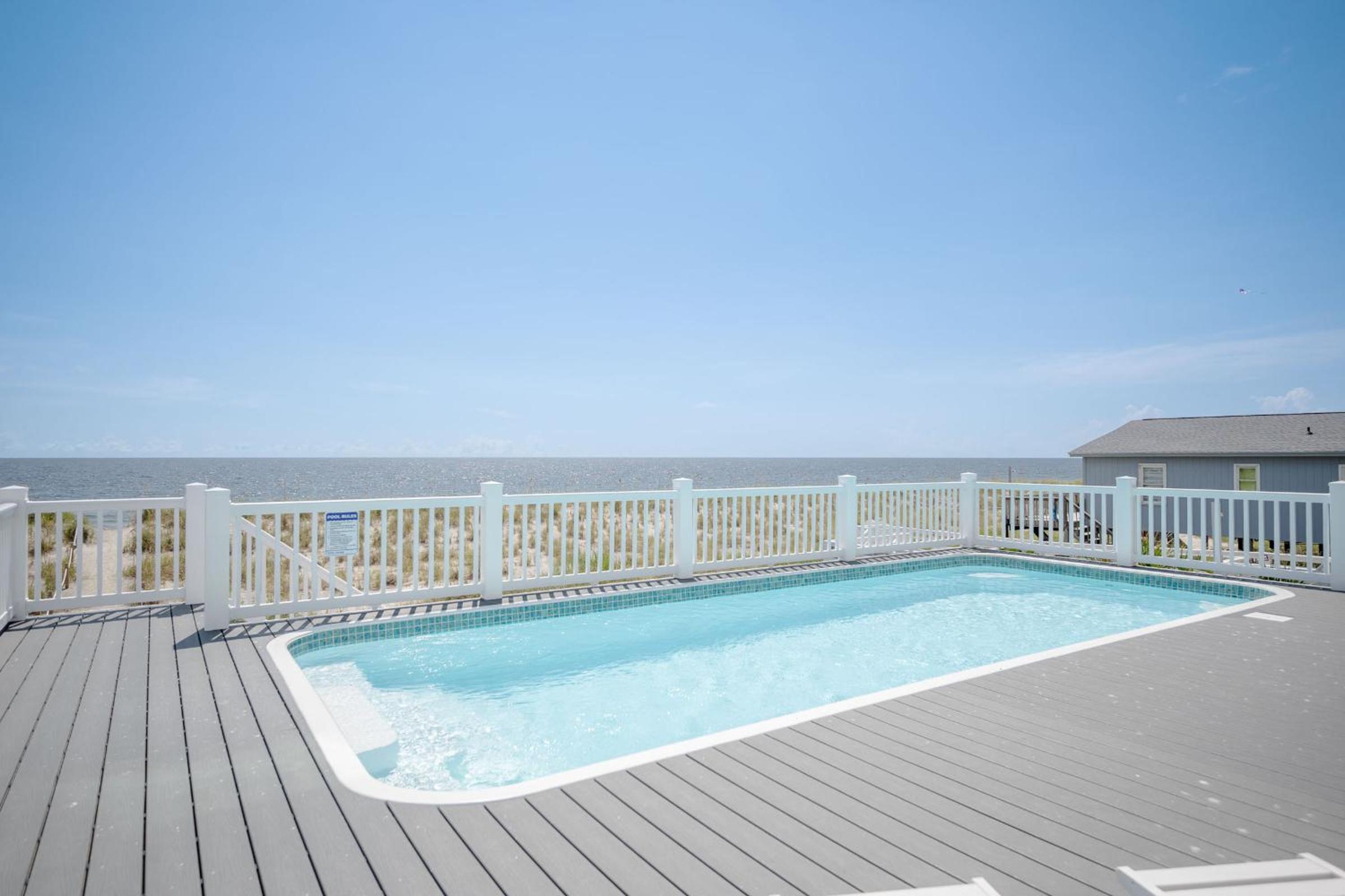 Ollies Point by Oak Island Accommodations