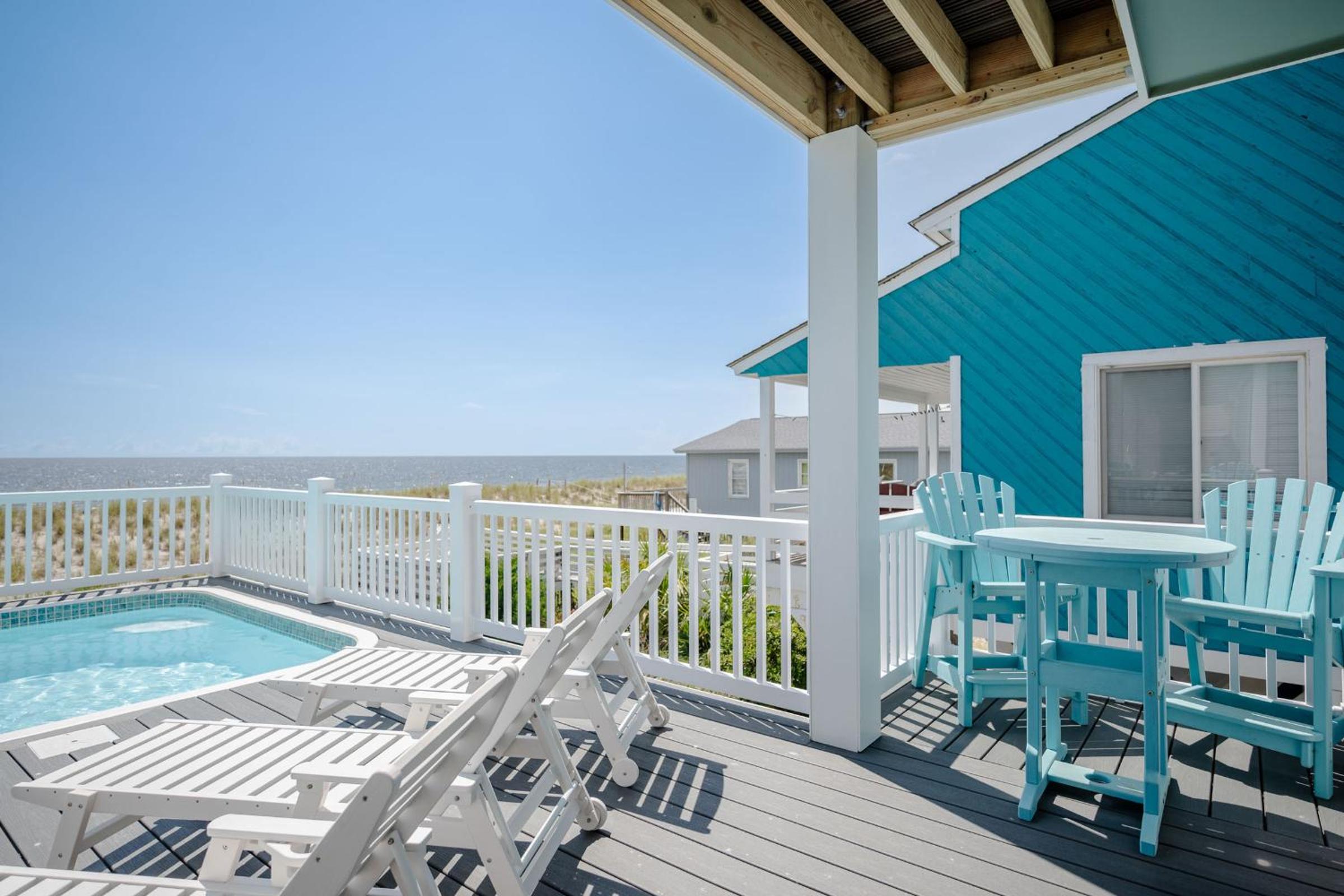 Ollies Point by Oak Island Accommodations