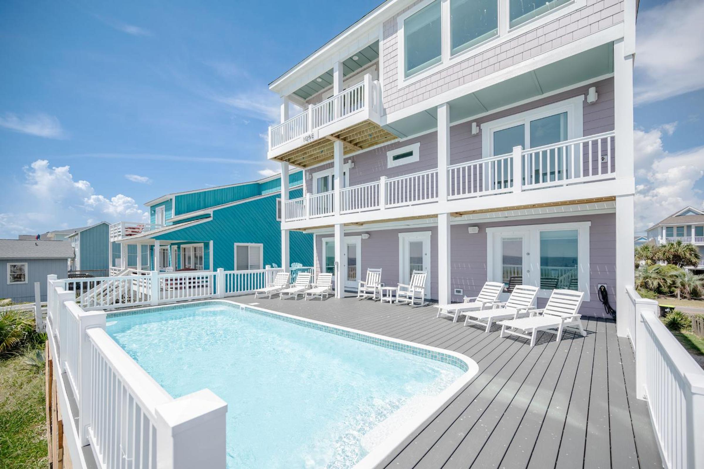 Ollies Point by Oak Island Accommodations