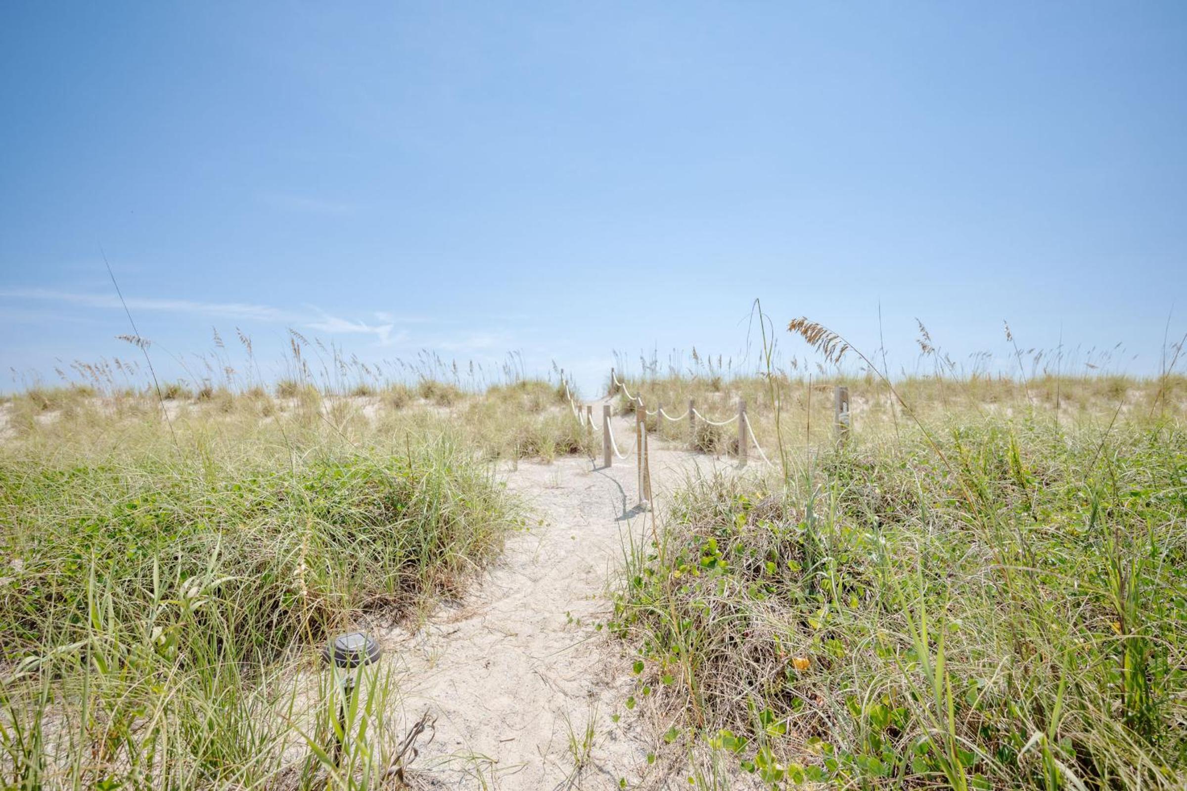 Ollies Point by Oak Island Accommodations