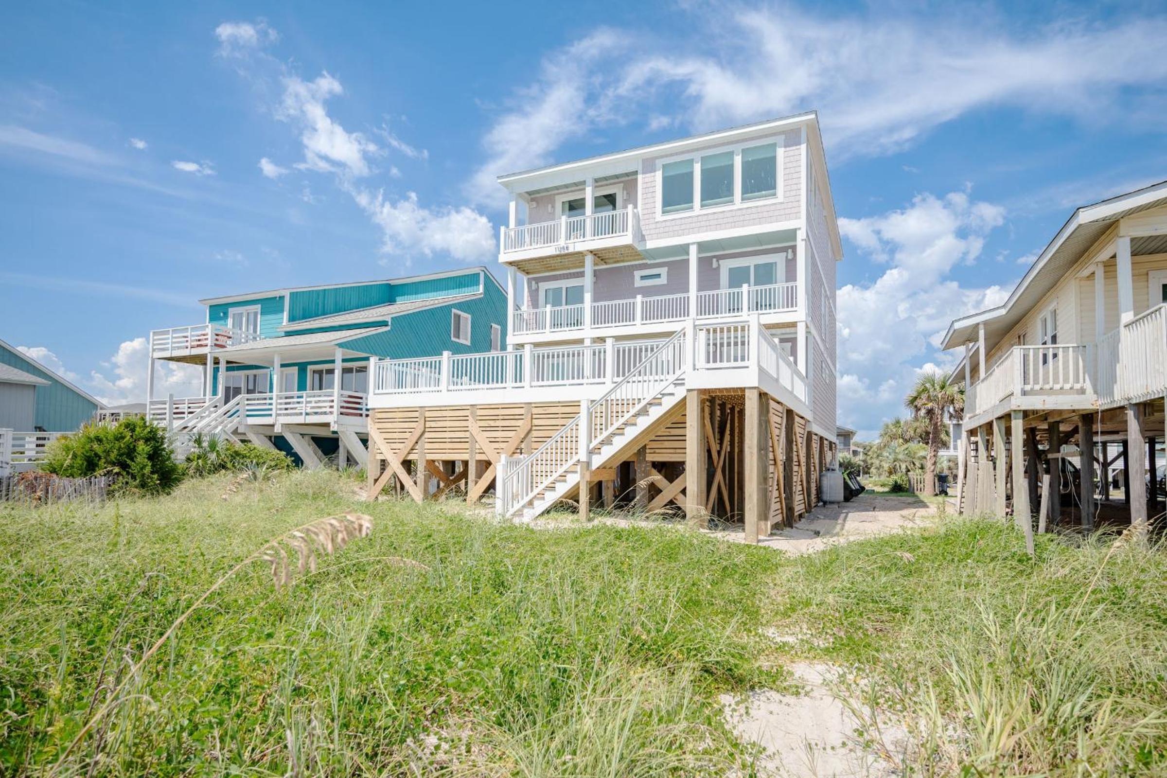 Ollies Point by Oak Island Accommodations