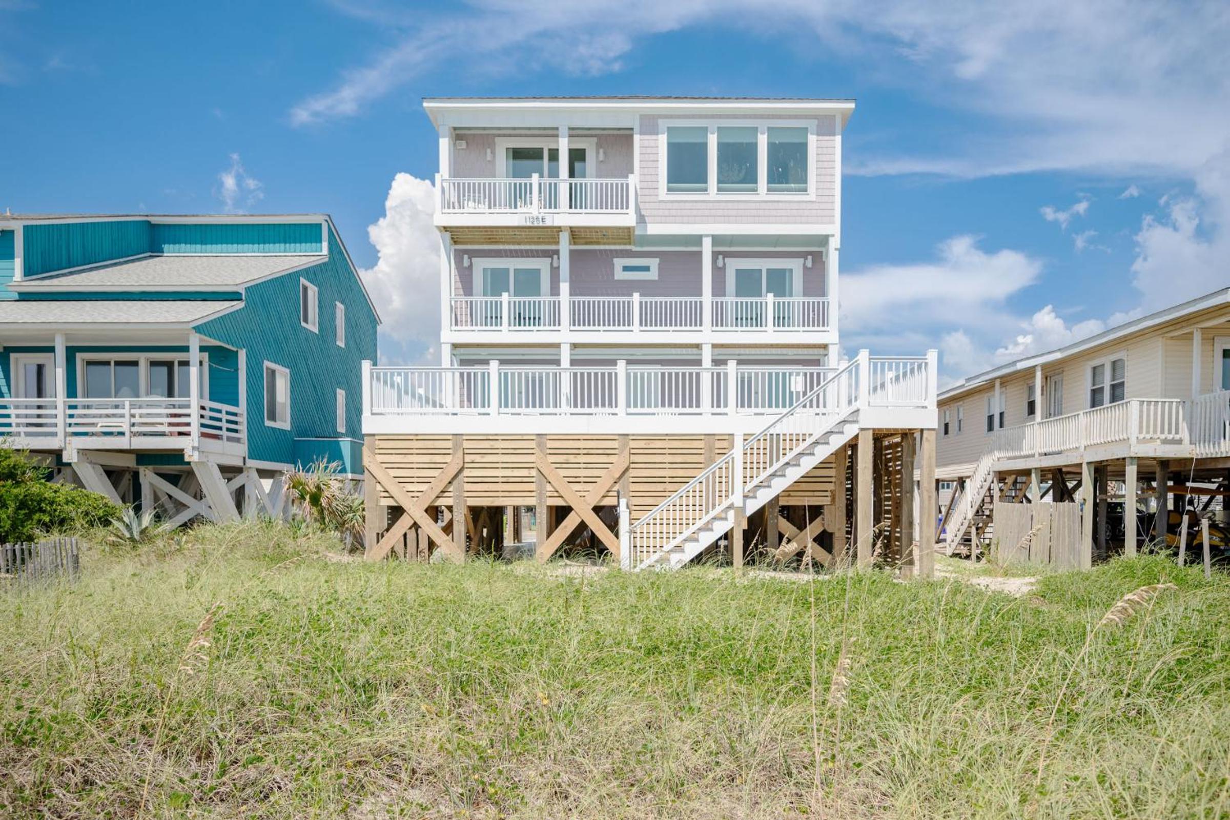Ollies Point by Oak Island Accommodations