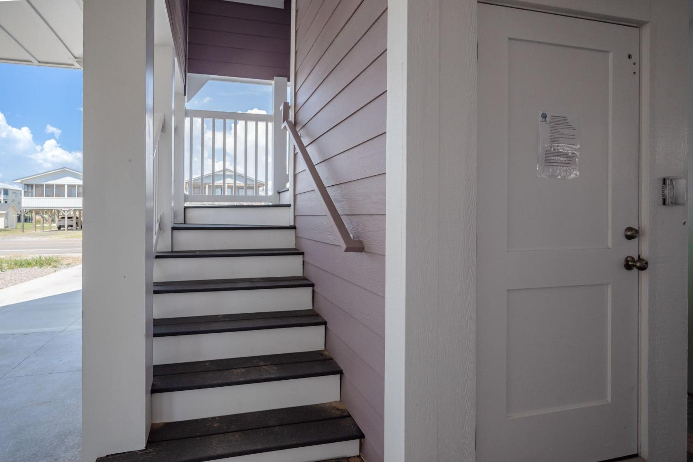 Ollies Point by Oak Island Accommodations