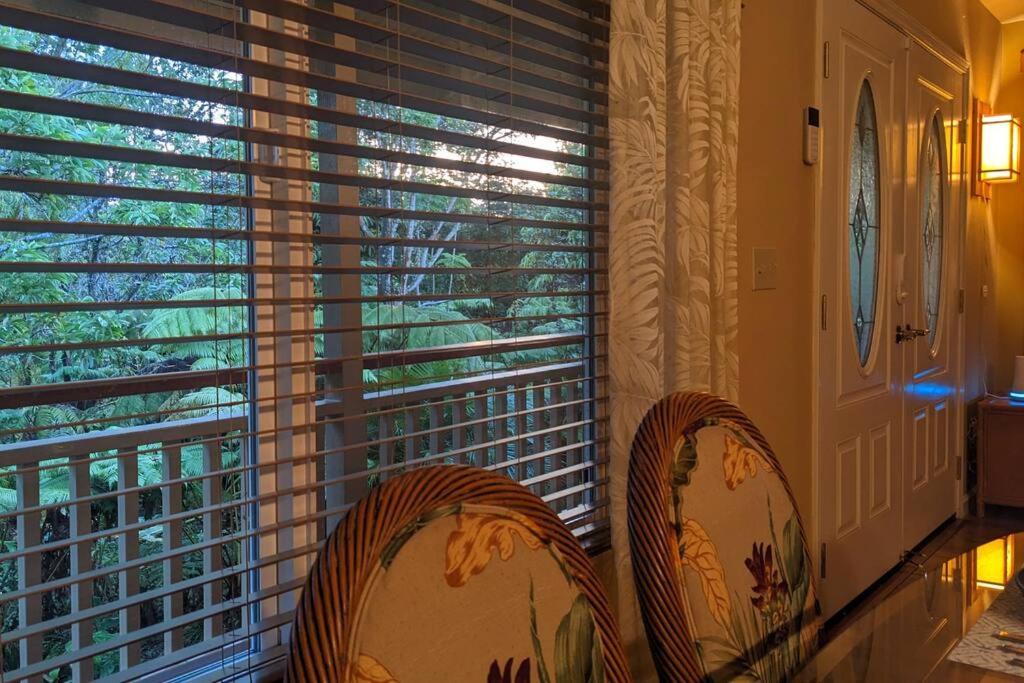 Local Living in Volcano Hawaii Breeze&5 mins to Volcano National Park view 5